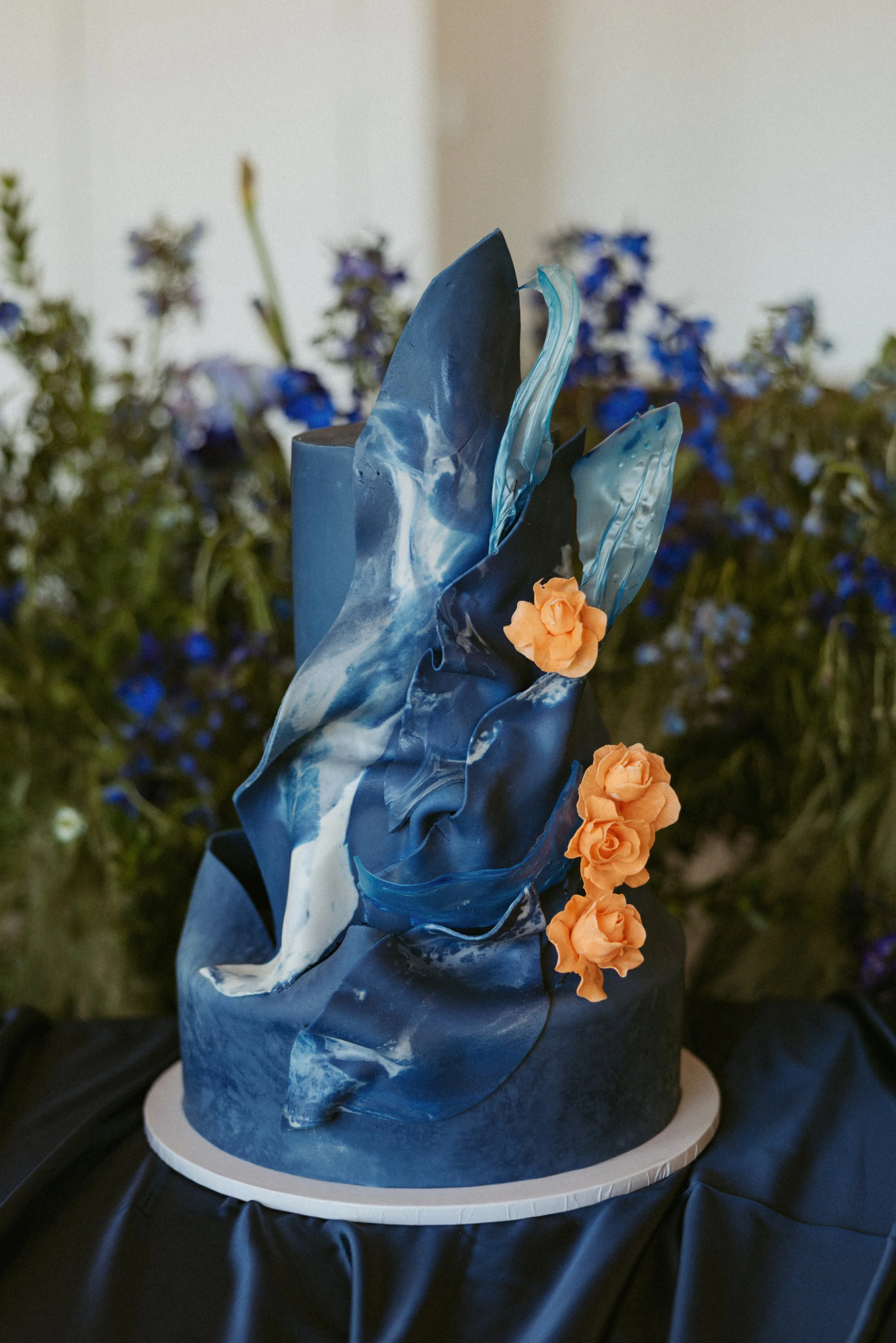 Emma-Wynn-Paul-Photography-Honeysuckle-Traditions-North Tahoe Event Center-Real-Weddings-SF26-Layout_0066.jpg
