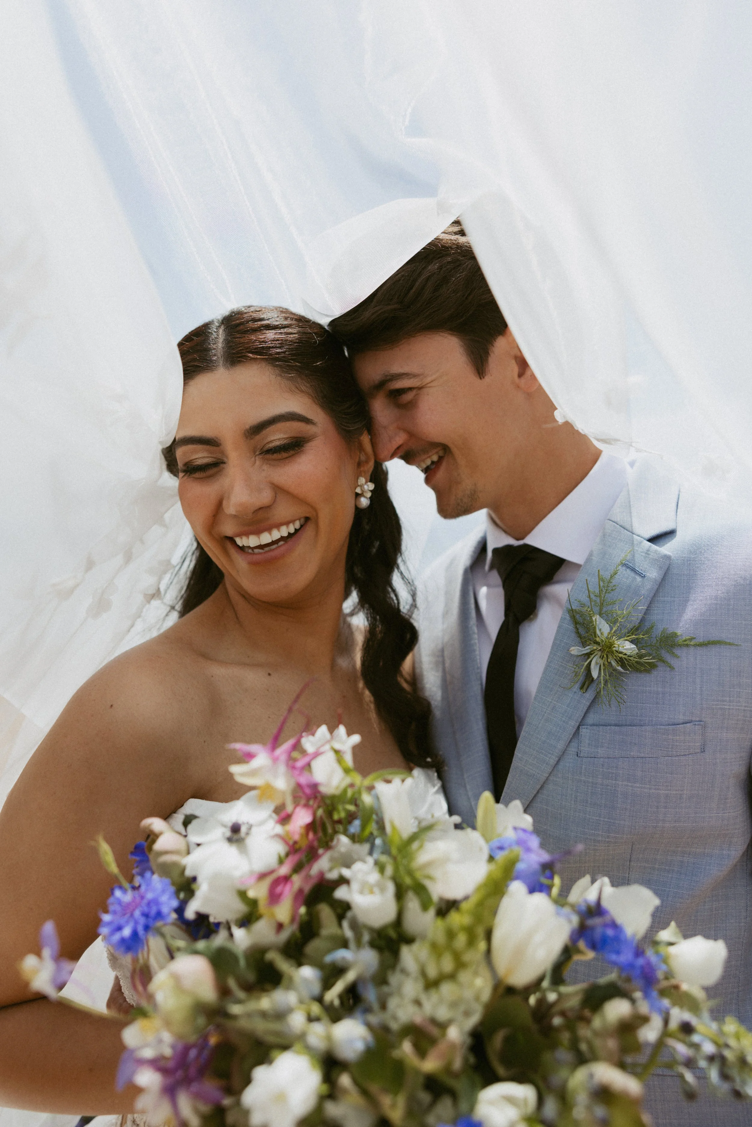 Emma-Wynn-Paul-Photography-Honeysuckle-Traditions-North Tahoe Event Center-Real-Weddings-SF26-Layout_0017.jpg