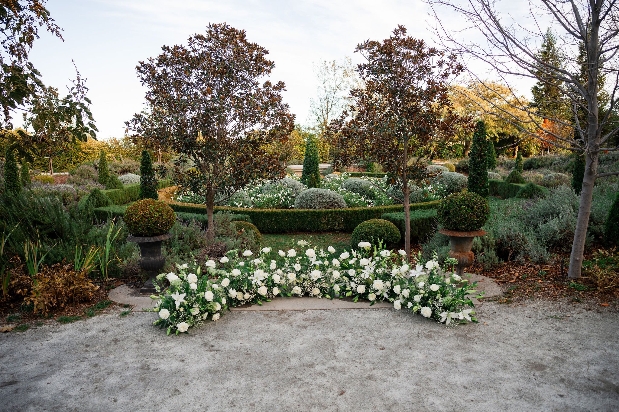Outdoor Park Winters wedding ceremony