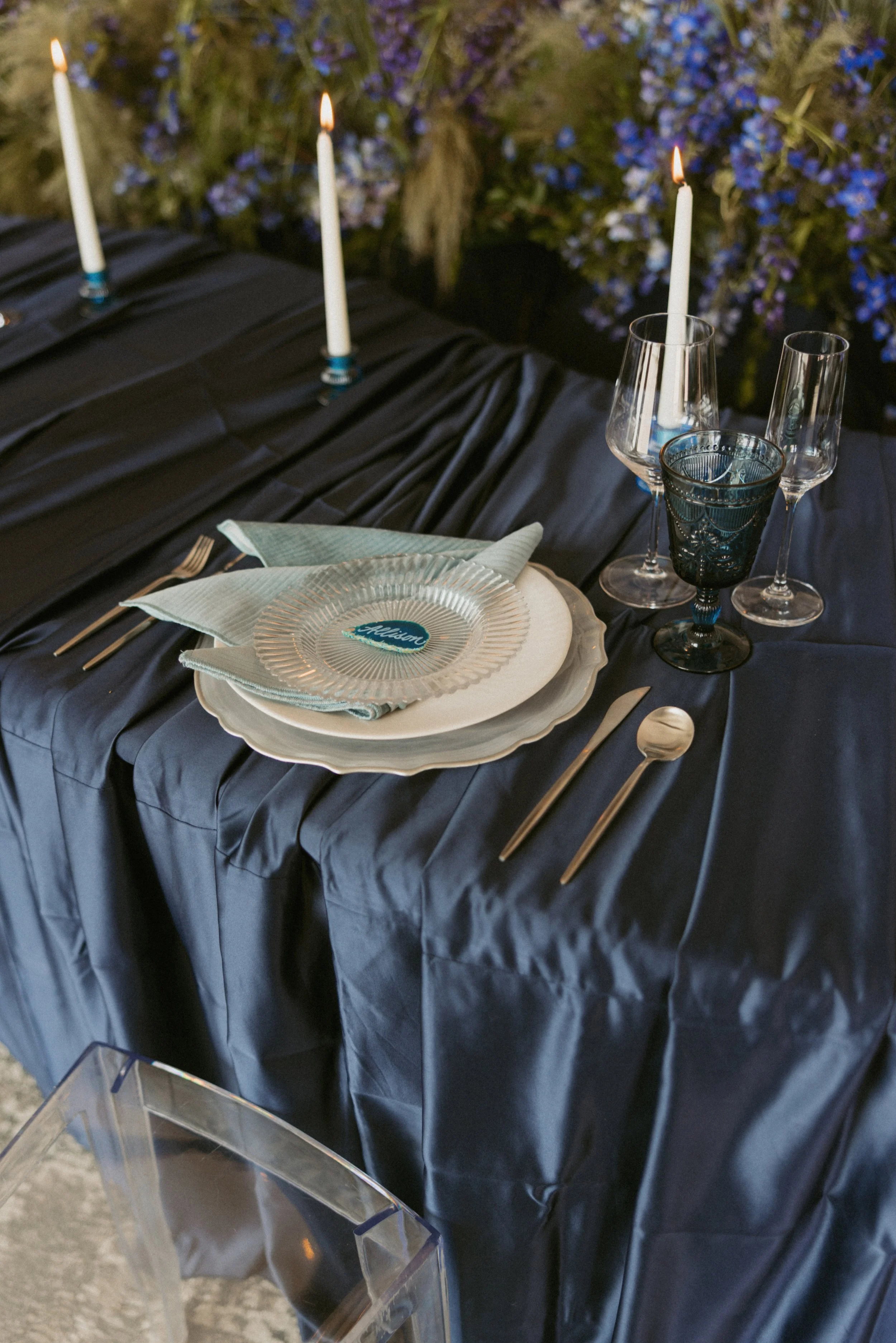 Emma-Wynn-Paul-Photography-Honeysuckle-Traditions-North Tahoe Event Center-Real-Weddings-SF26-Layout_0051.jpg