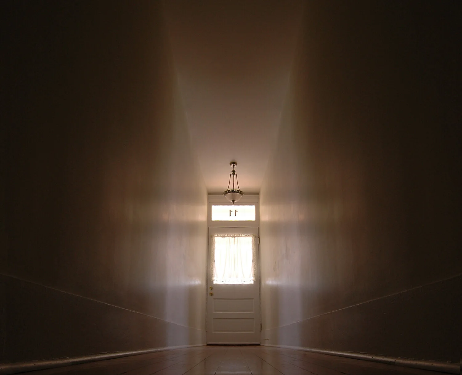 HALLWAY.jpg