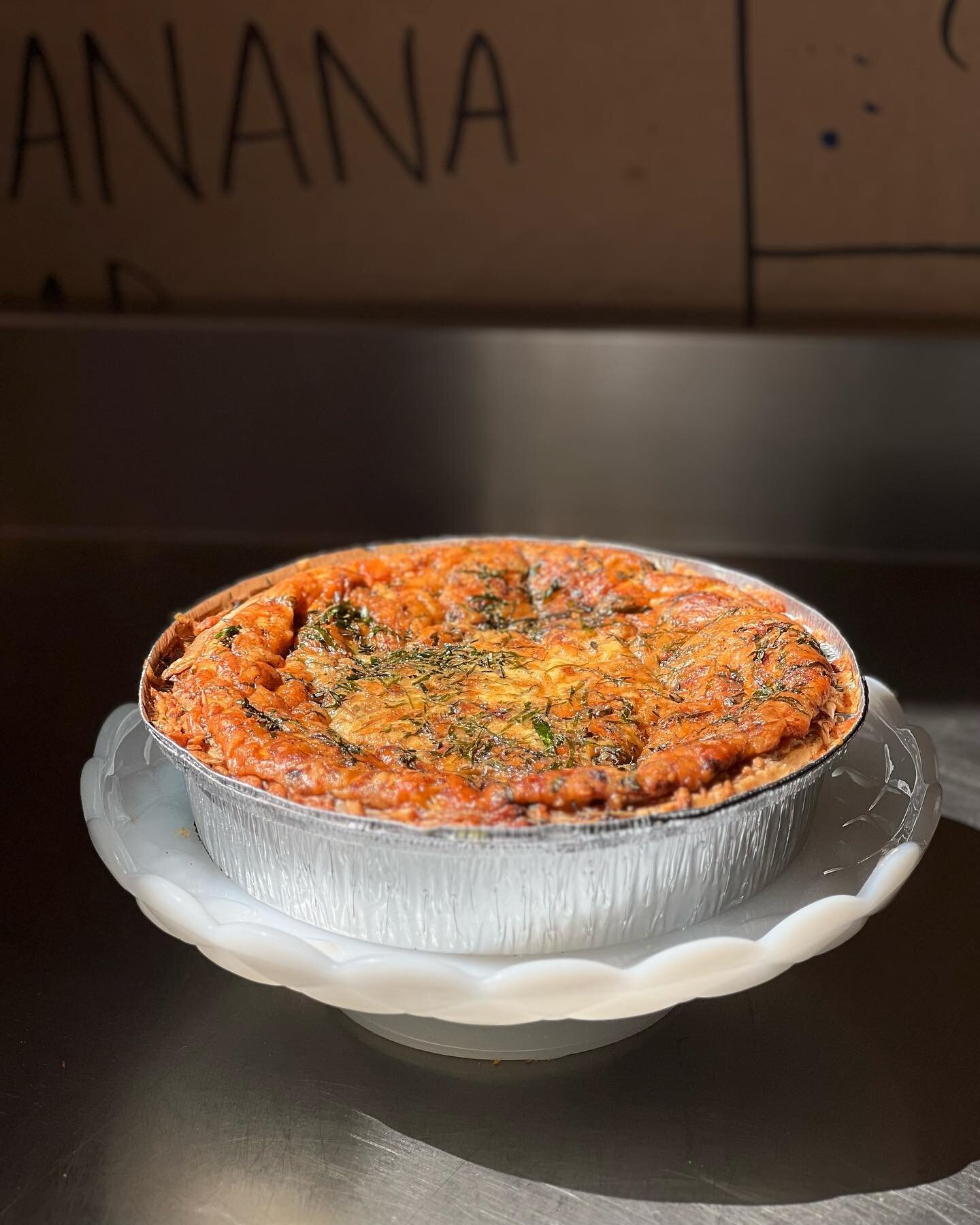 Mother&rsquo;s Day pre-orders are live! Head to the link in our bio, or our website, to place your order for Saturday 5/13 or Sunday 5/14 pick up. 

Choose from our 9&rdquo; Green Goddess quiche (pictured here), Mindy&rsquo;s Strawberry Rhubarb pie, 