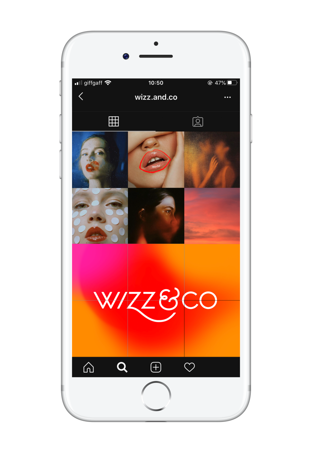 Wizz&Co_iphone+mockup.png