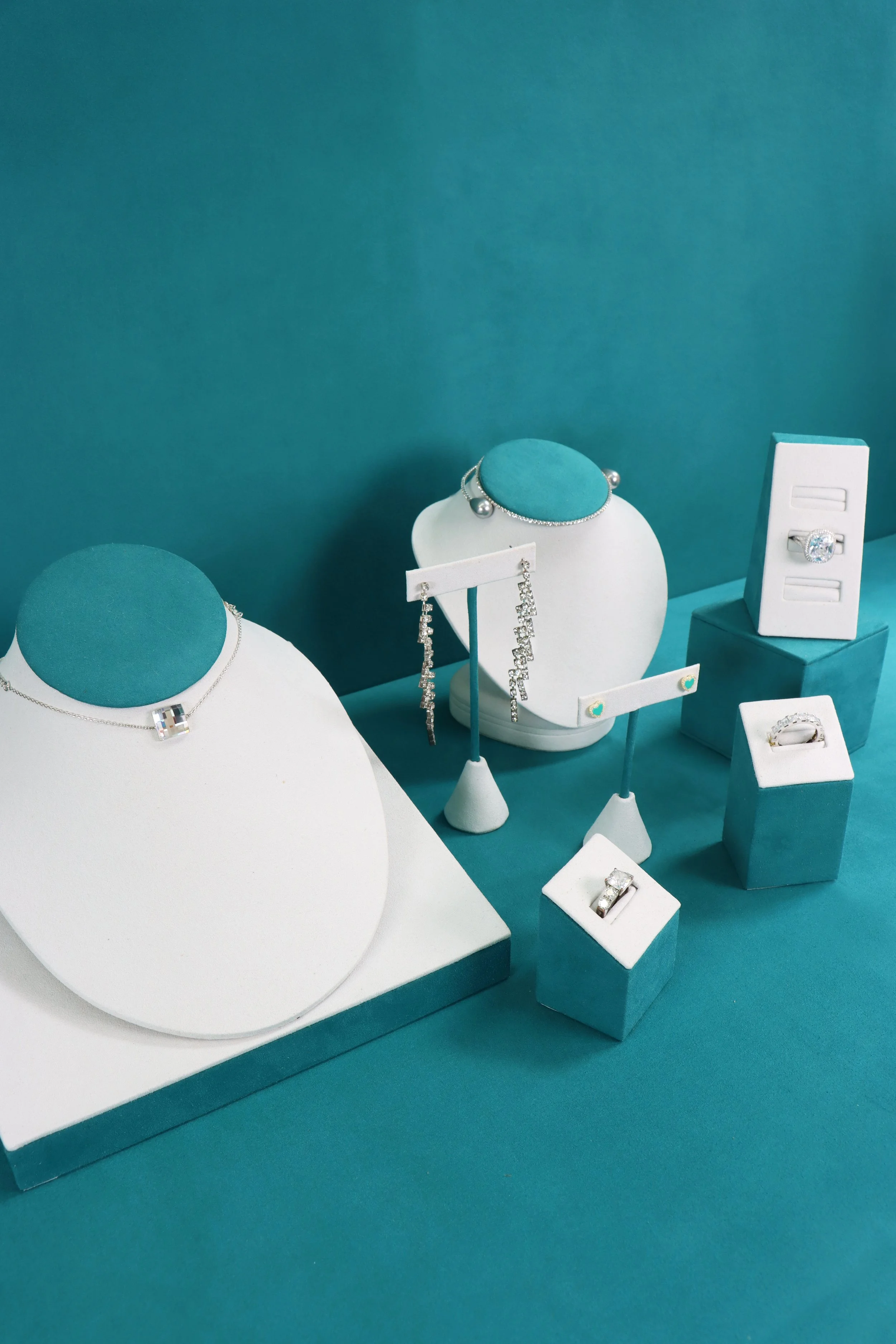 Custom — Jewelry Display of New York