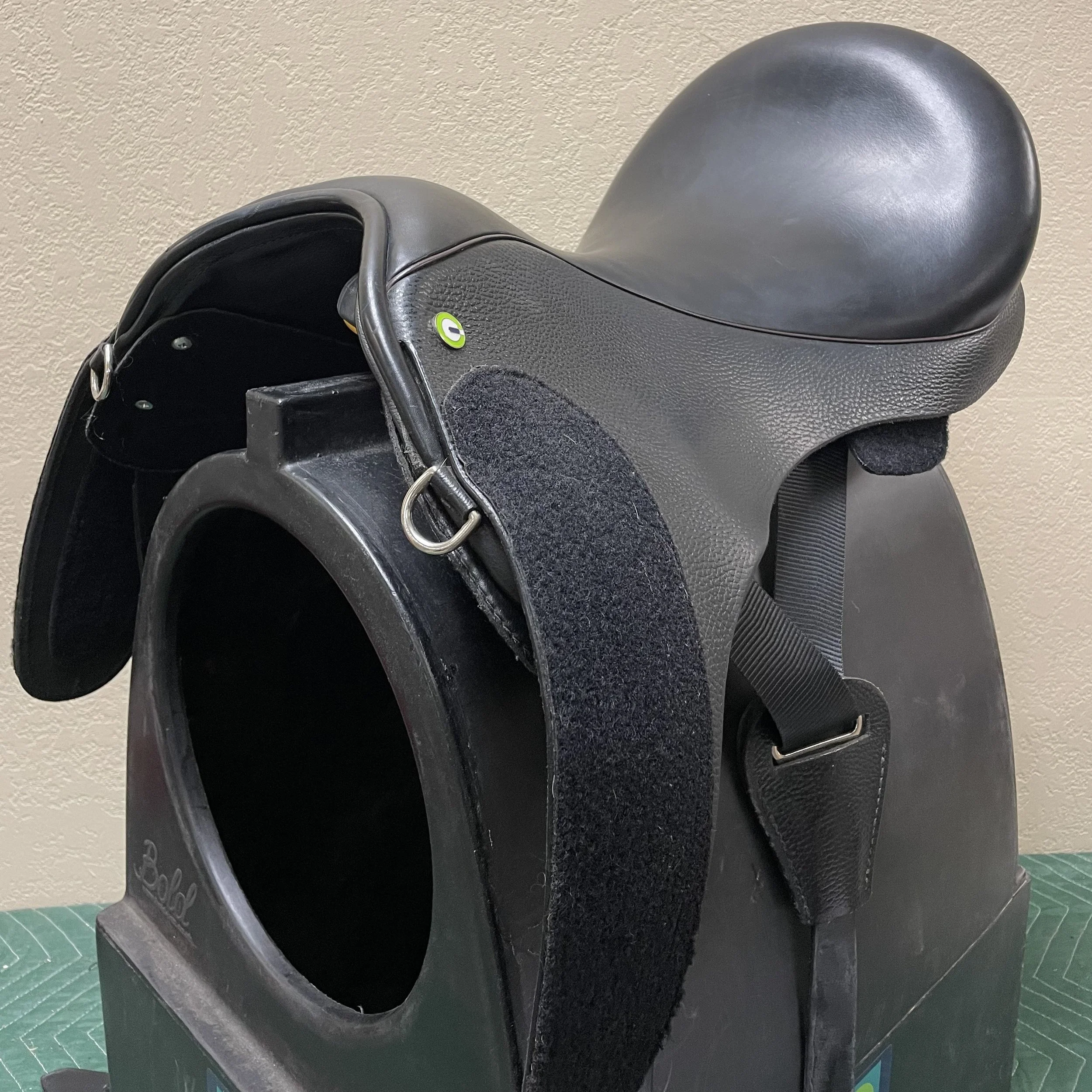 Used Saddles — EQ Saddle Science