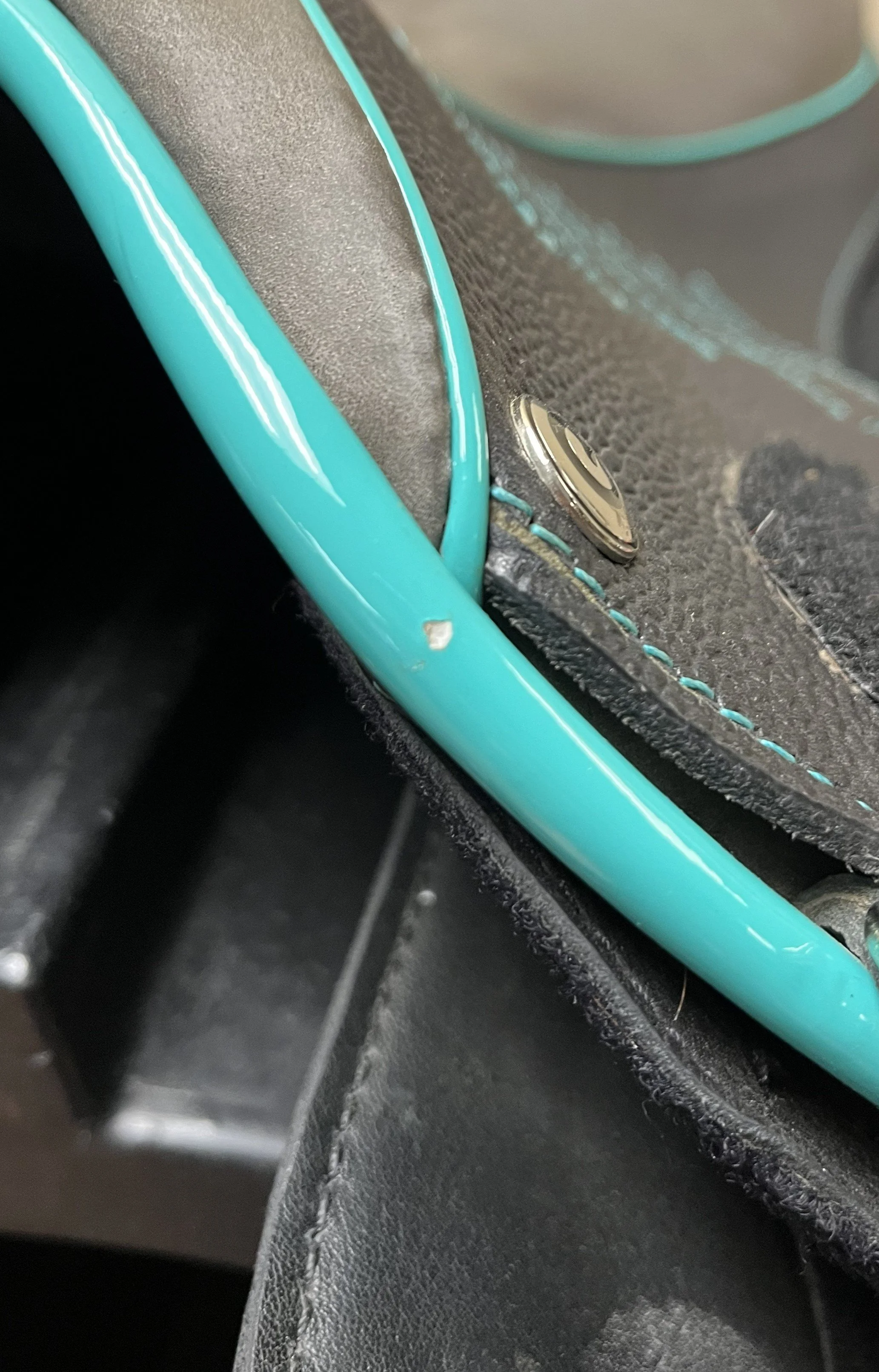 25063 Facing Scuff.jpg