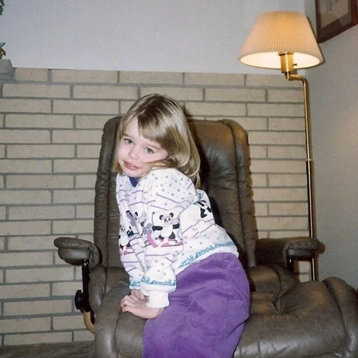 A bit of levity: What to bangs have to do with transformation?

Check out my take on my homepage! Link in bio

#foryourimpact #clairebeckercoaching #bangs #transitioncoach #transformation