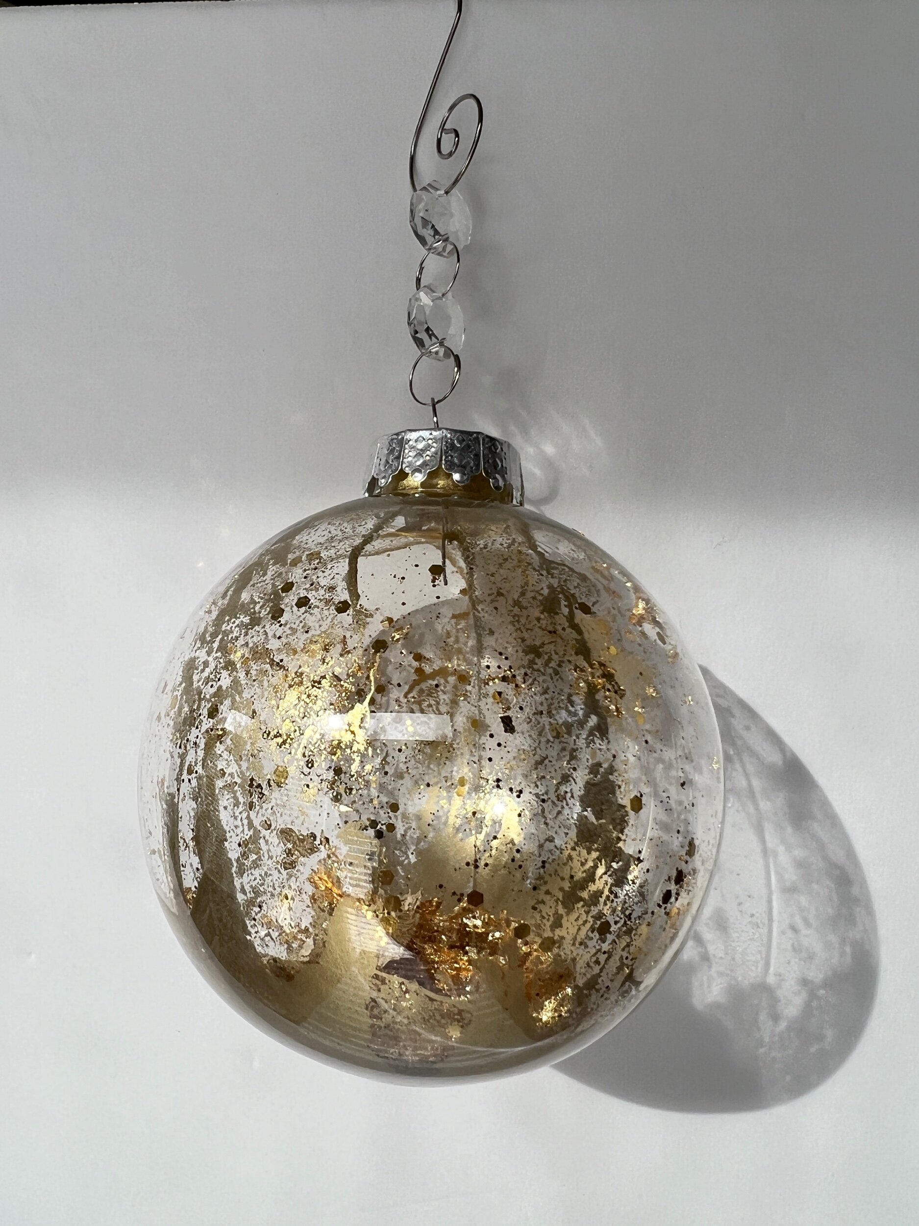 24331EF5-B599-4BA6-A3EE-99FD58269350