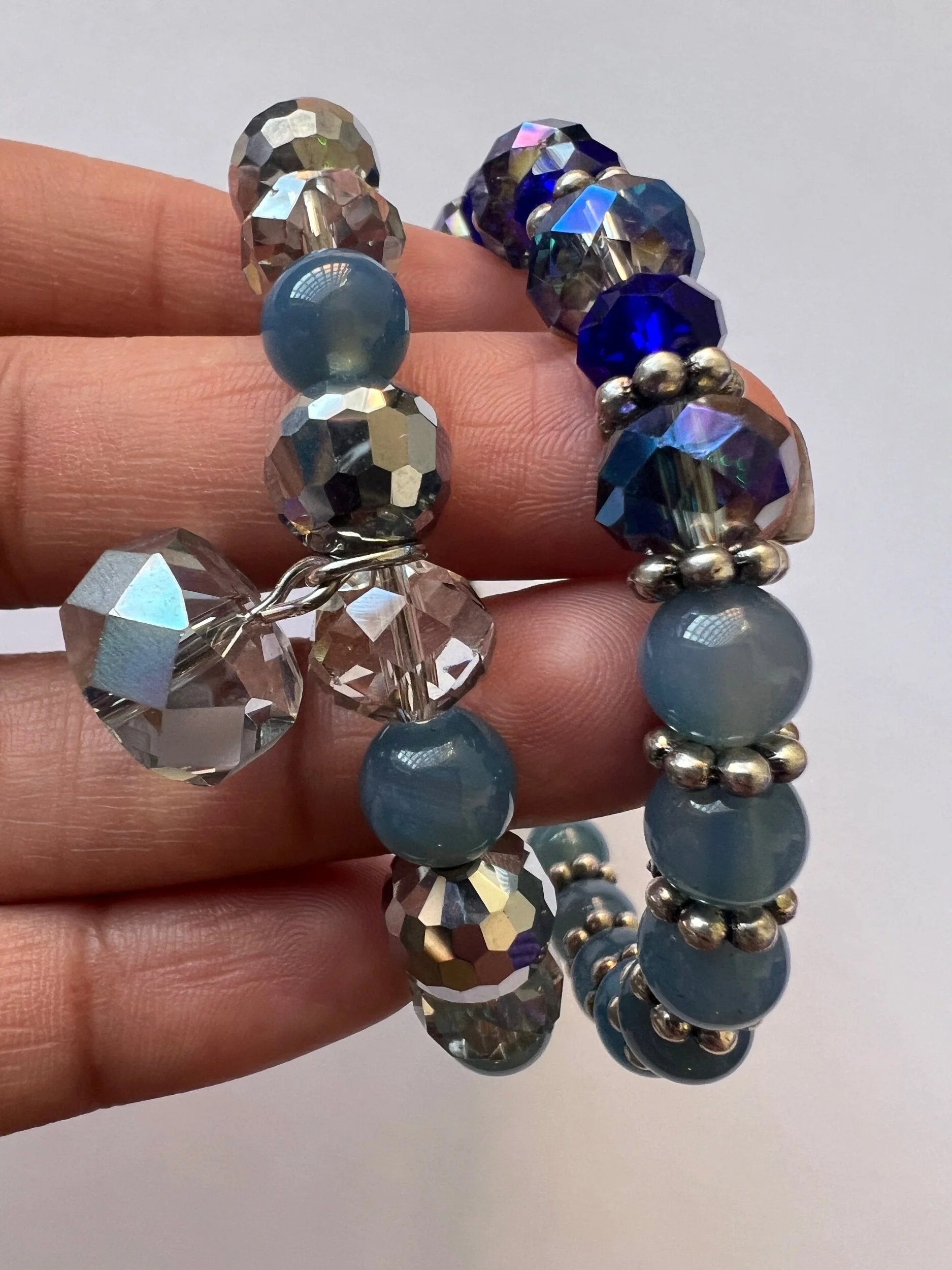 A5246AD2-62C5-4BA3-8DF4-AE8C31E1E869