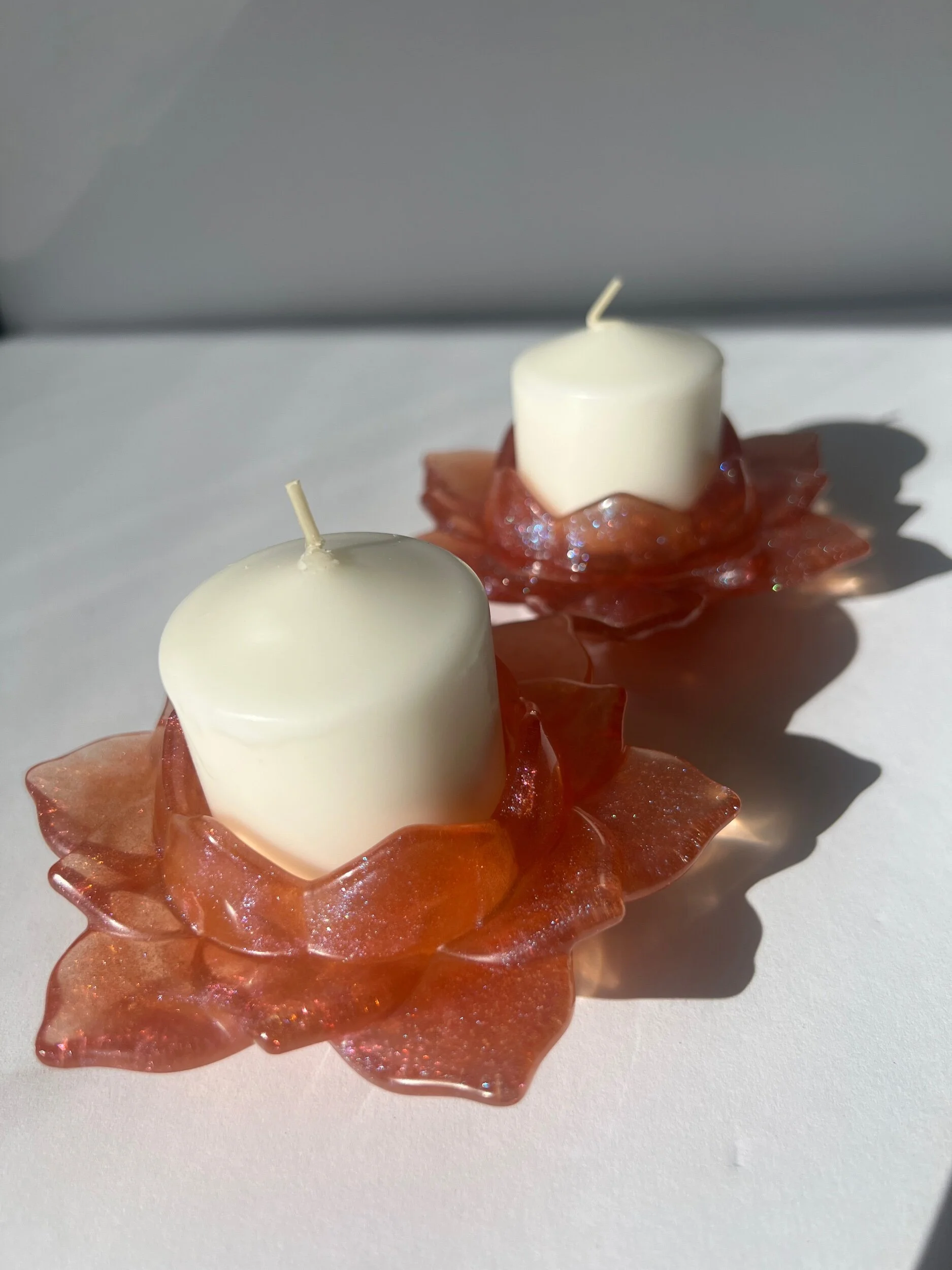 candle holder: copper lotus