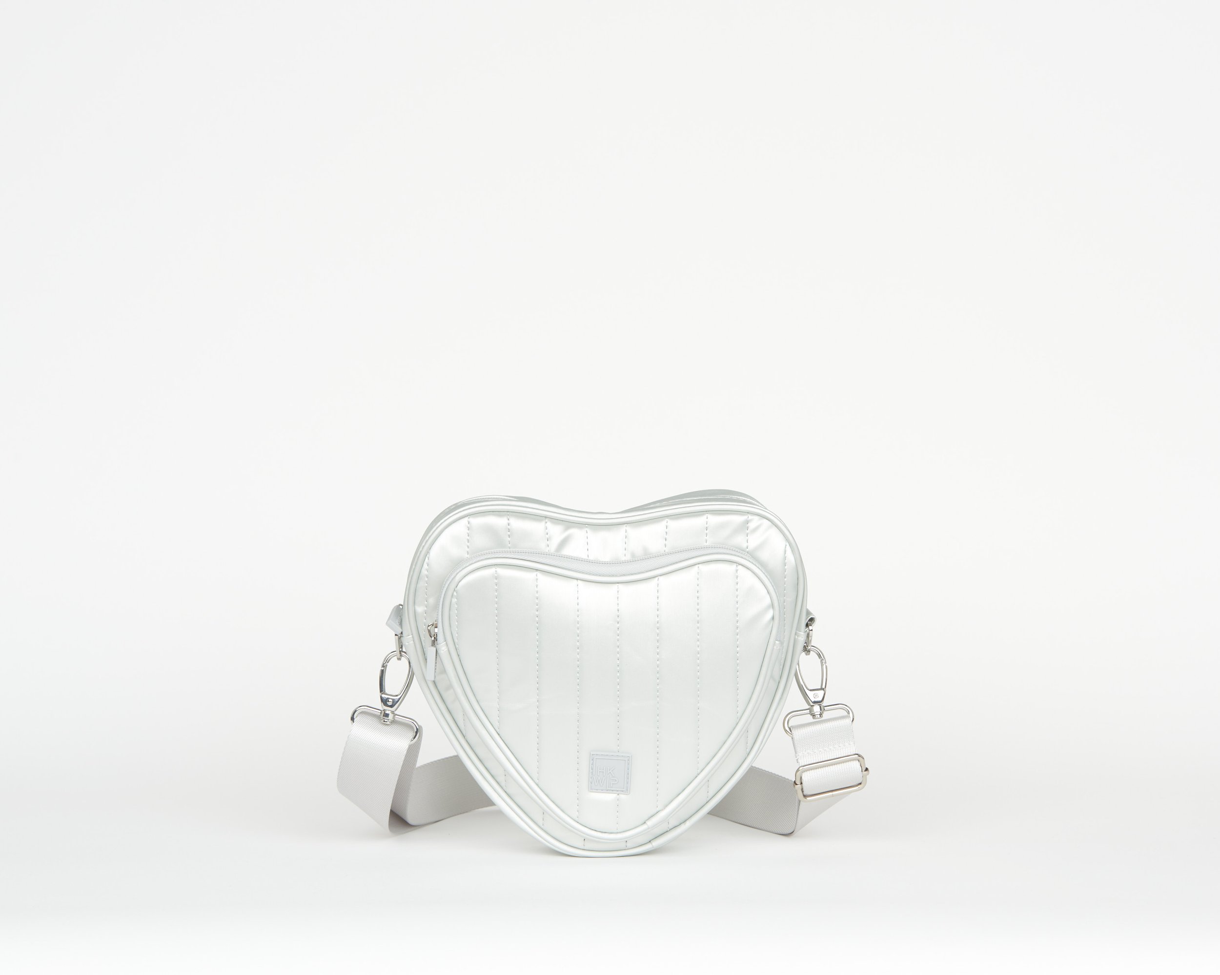 THE BE MY VALENTINE HEART CROSSBODY - METALLIC SILVER
