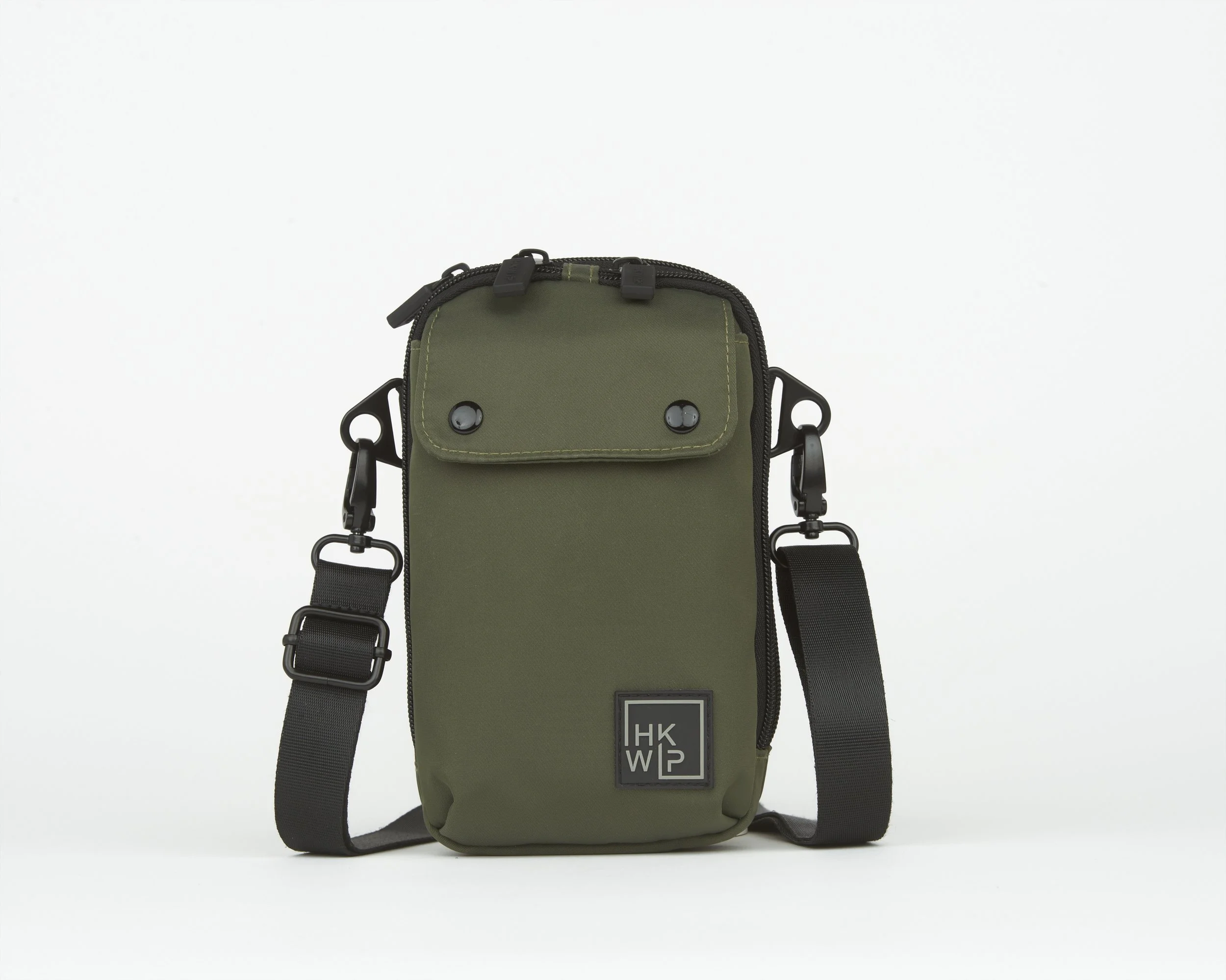 THE EVERYDAY ESSENTIALS CROSSBODY BAG - MILITARY OLIVE