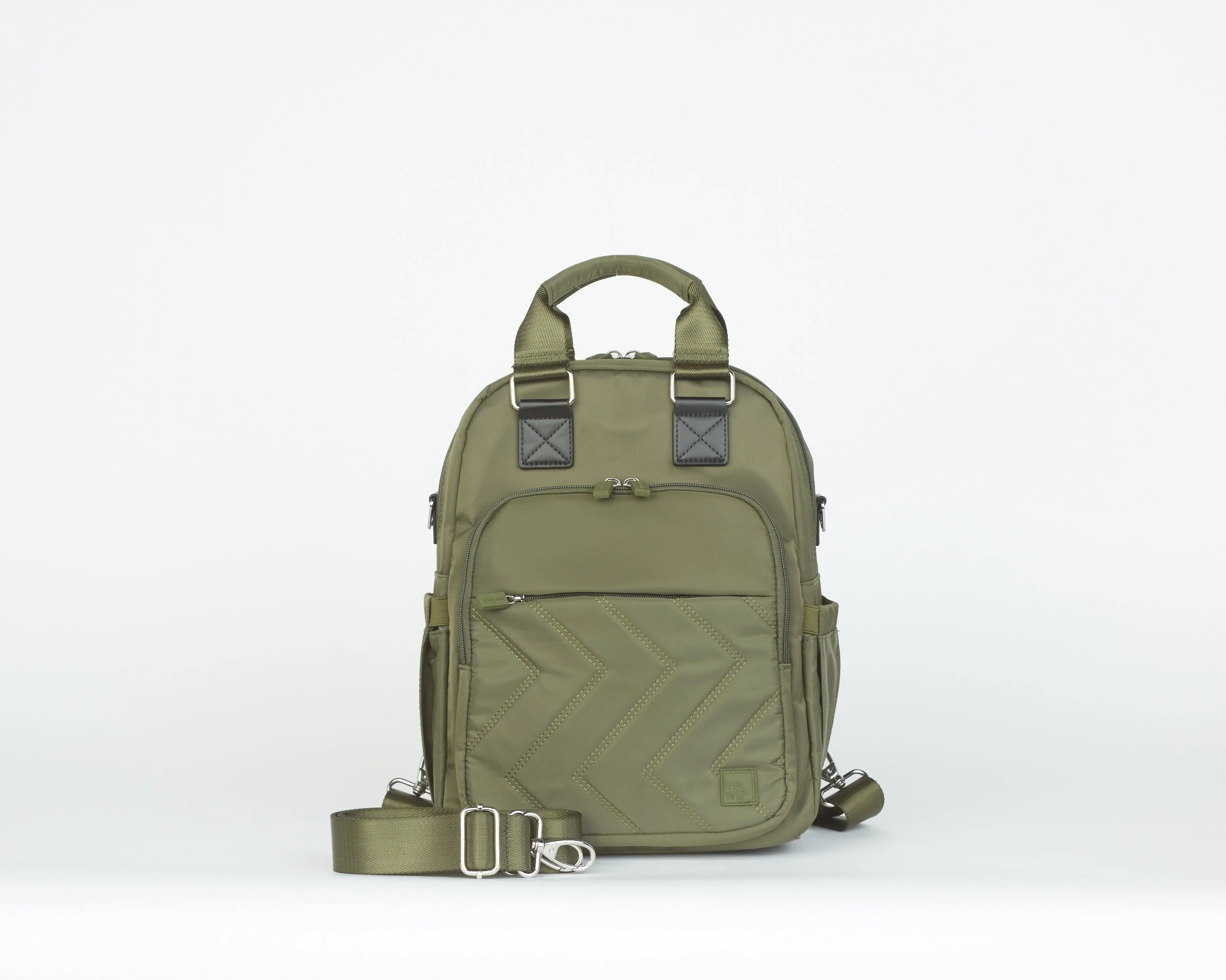 THE EVERYDAY EXPLORER BACKPACK - MILITARY OLIVE