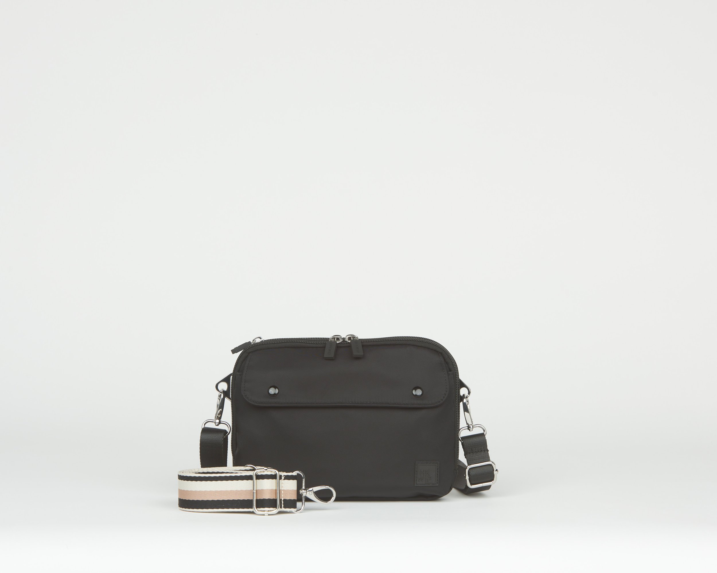 THE XL E/W EVERYDAY ESSENTIALS CROSSBODY WITH 2 STRAPS - BLACK