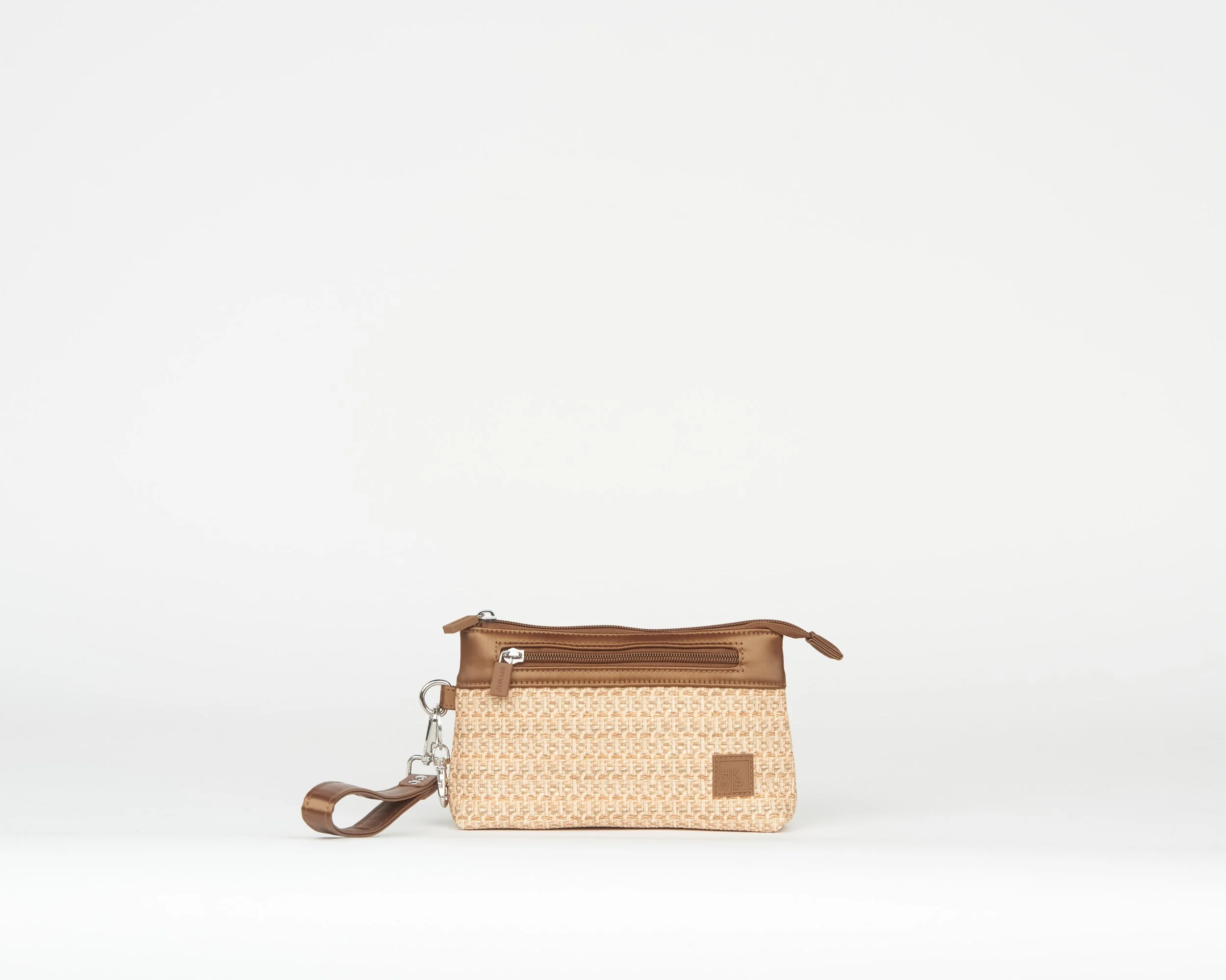 THE RAFFIA RFID POUCH W/ WRISTLET - METALLIC MOCHA