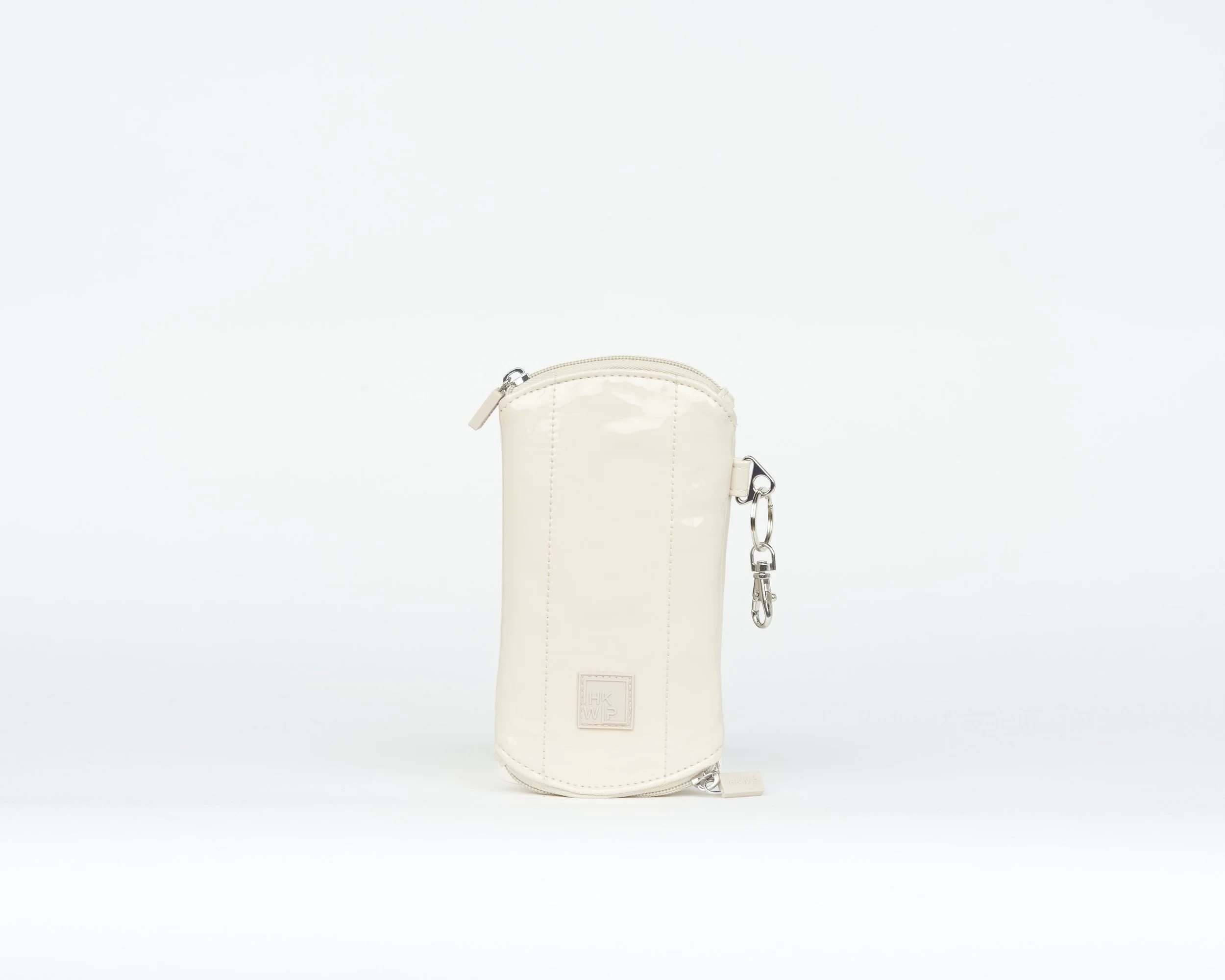 THE DOUBLE VISION SOFT-LINED GLASSES CASE - PATENT SAND