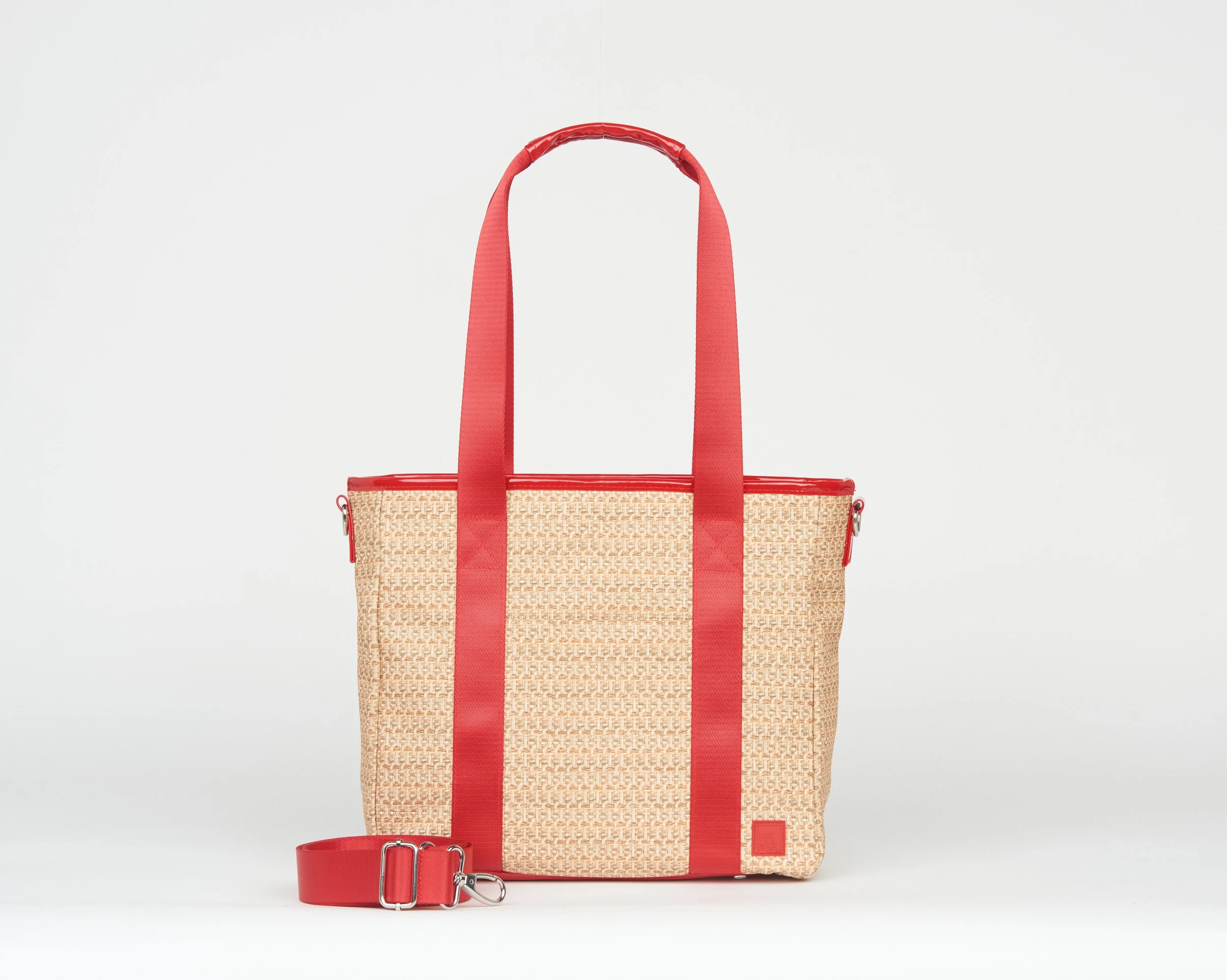 THE RAFFIA CARRY YOUR CONFIDENCE TOTE W/ CROSSBODY STRAP - PATENT RED