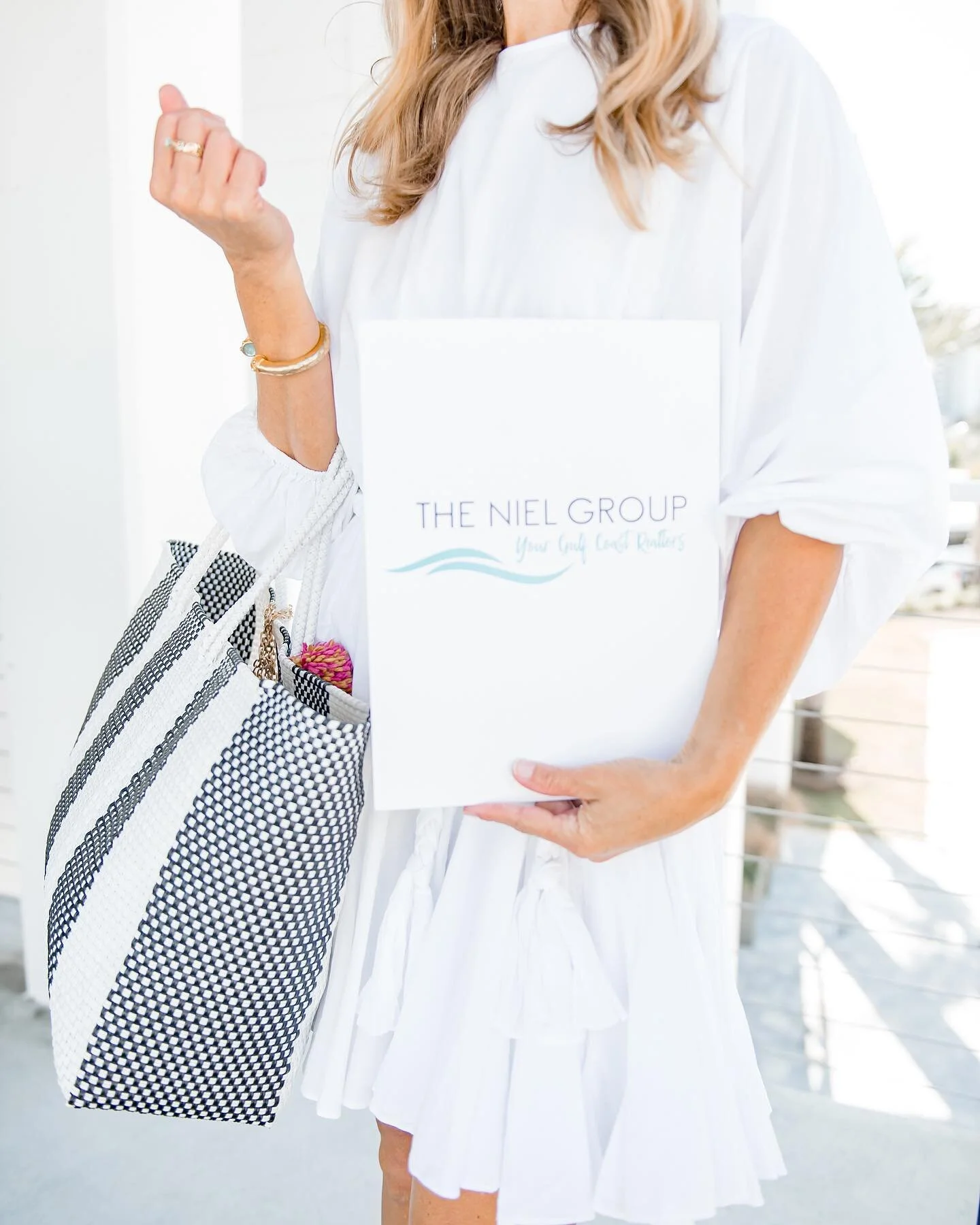 Love a fun brand shoot, but love this group more! Truly selling and educating the life they live ☀️ Doesn&rsquo;t get much better than that!