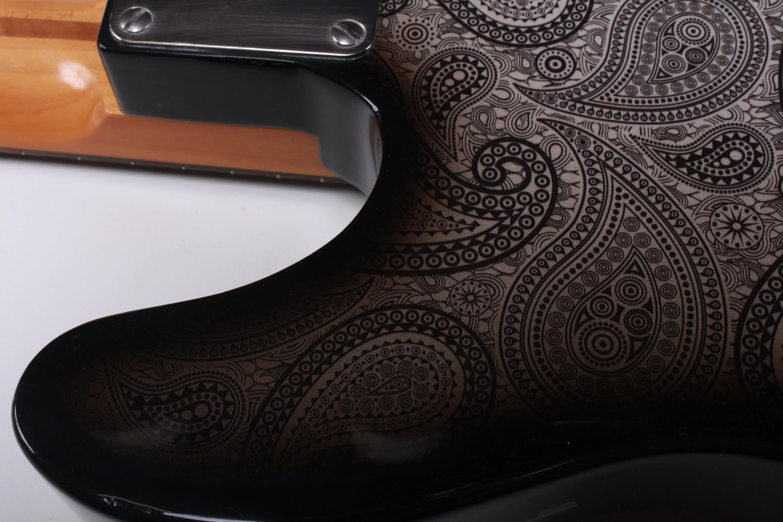 Super Custom — LsL Instruments I Discover Your Dream Guitar Or Dream Bass