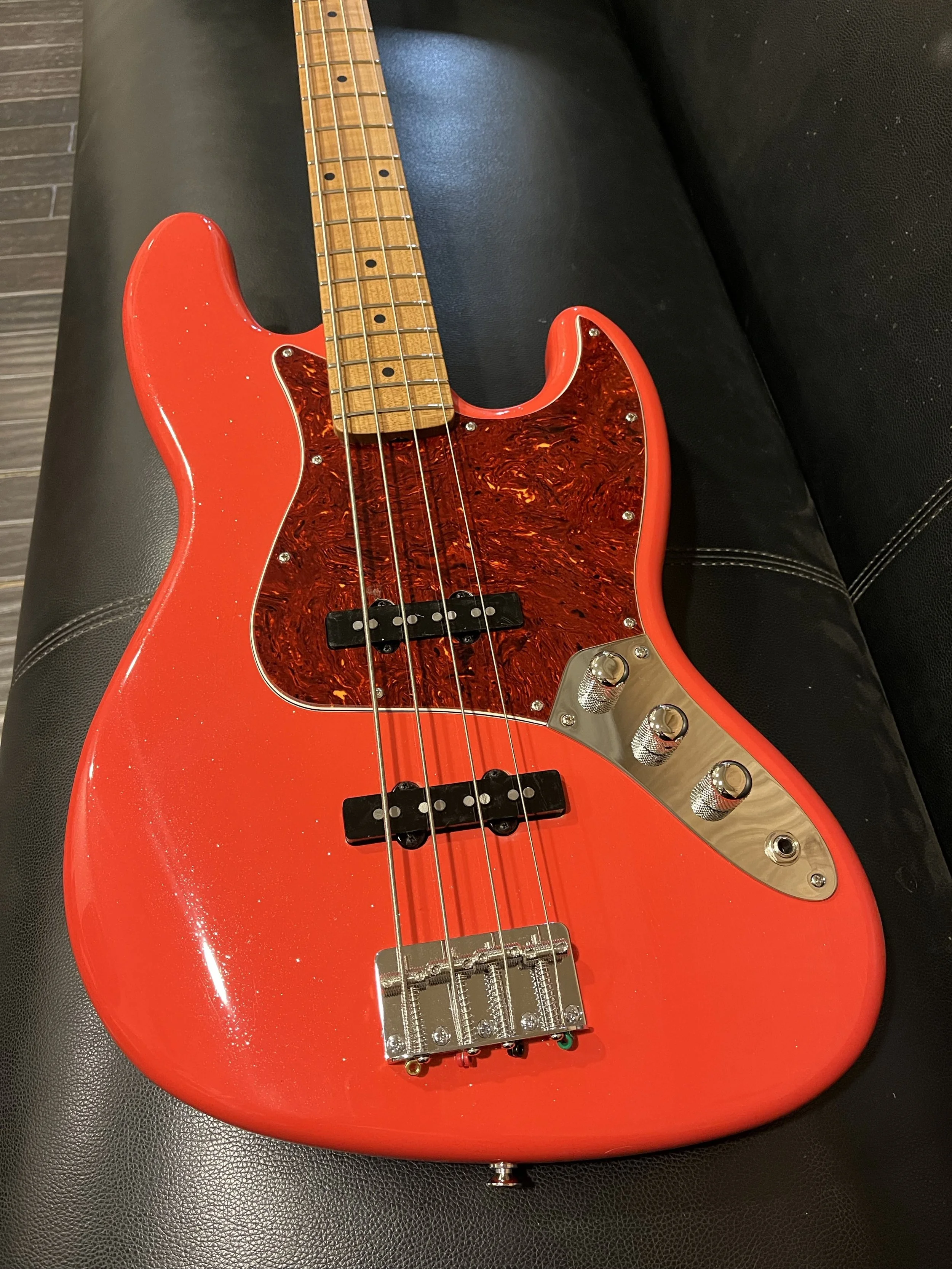 LSL Valencia 4 String bass custom fiesta red with gold sparkle