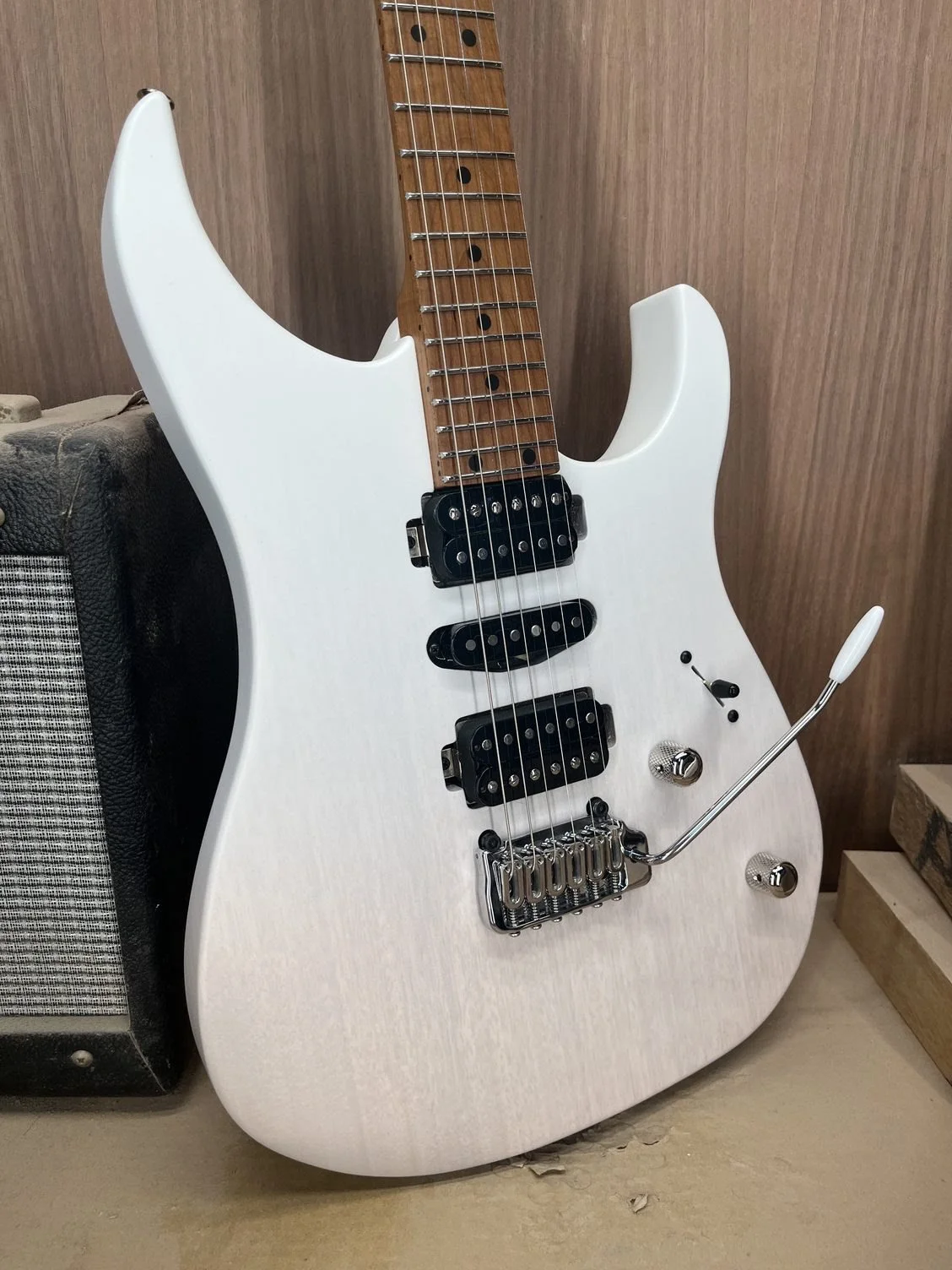 LSL instruments xt4 in white with roasted maple neck and hsh pickups