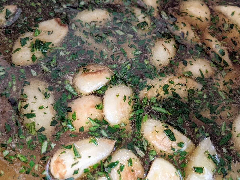garlic cooking in syrup.jpg