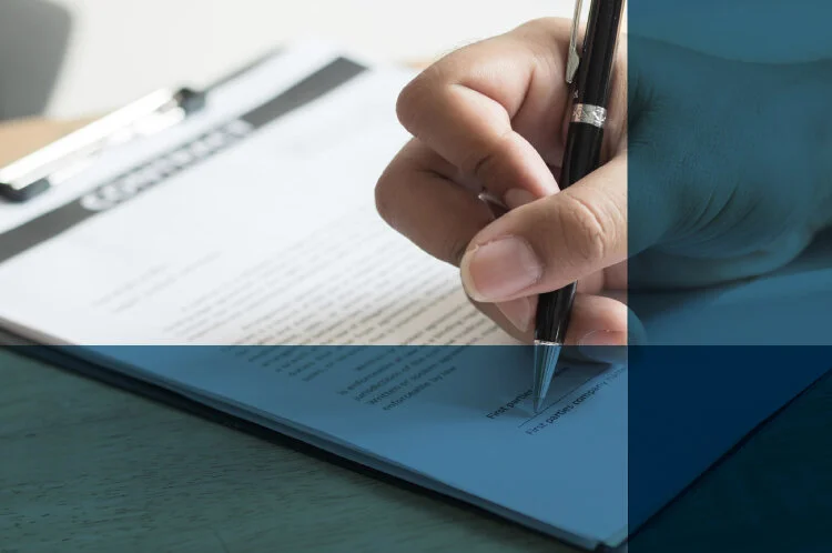 LGPD: É necessário adequar os contratos já existentes à LGPD?