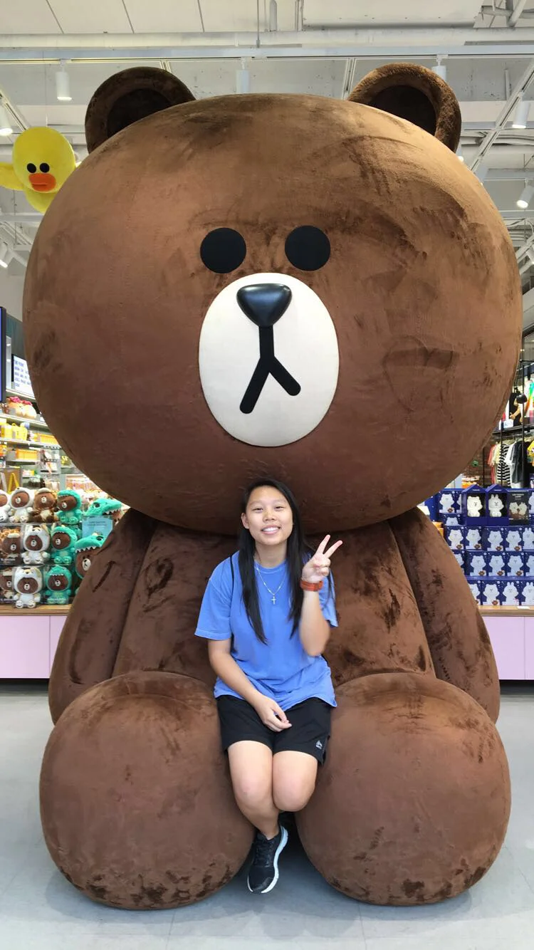 Gen's Going Global: Study Abroad in S.Korea Part 1: Sinchon