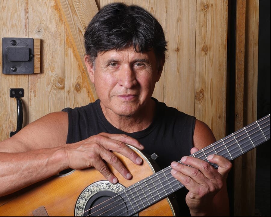 John Michael Ferrari Singer Songwriter horz sm.jpg