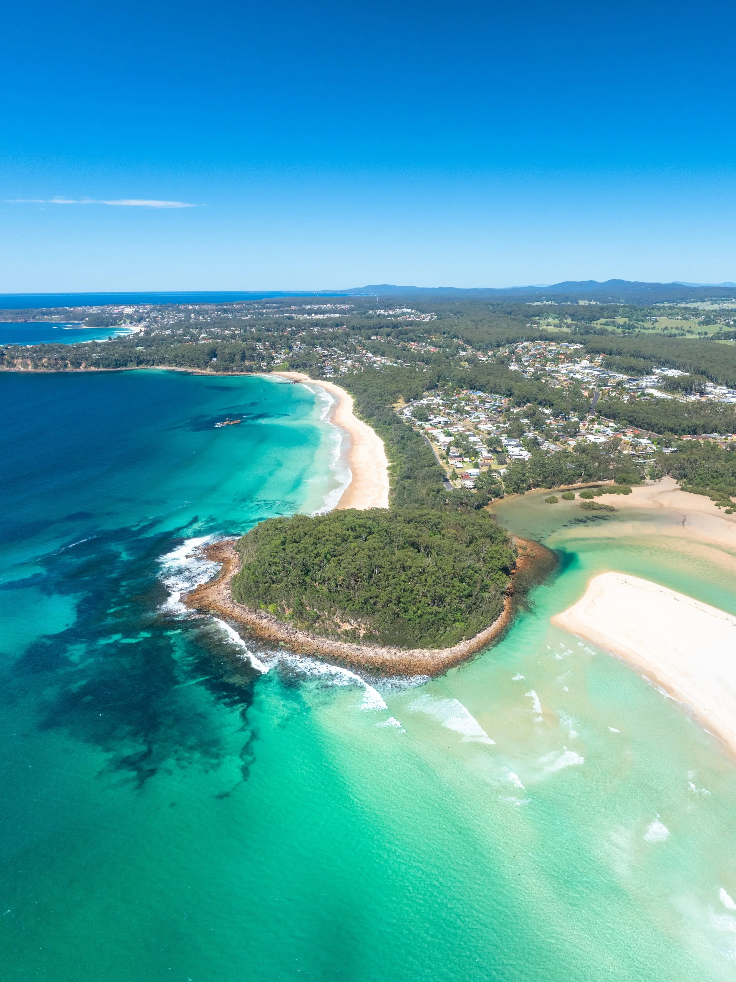 South coast gems and sandy bends&hellip;

If you haven&rsquo;t popped into Narrawallee on a drive south of Sydney, then this is your sign to check it out.

It&rsquo;s a relaxed spot that&rsquo;s perfect for surfing, swimming, fishing and boating. You