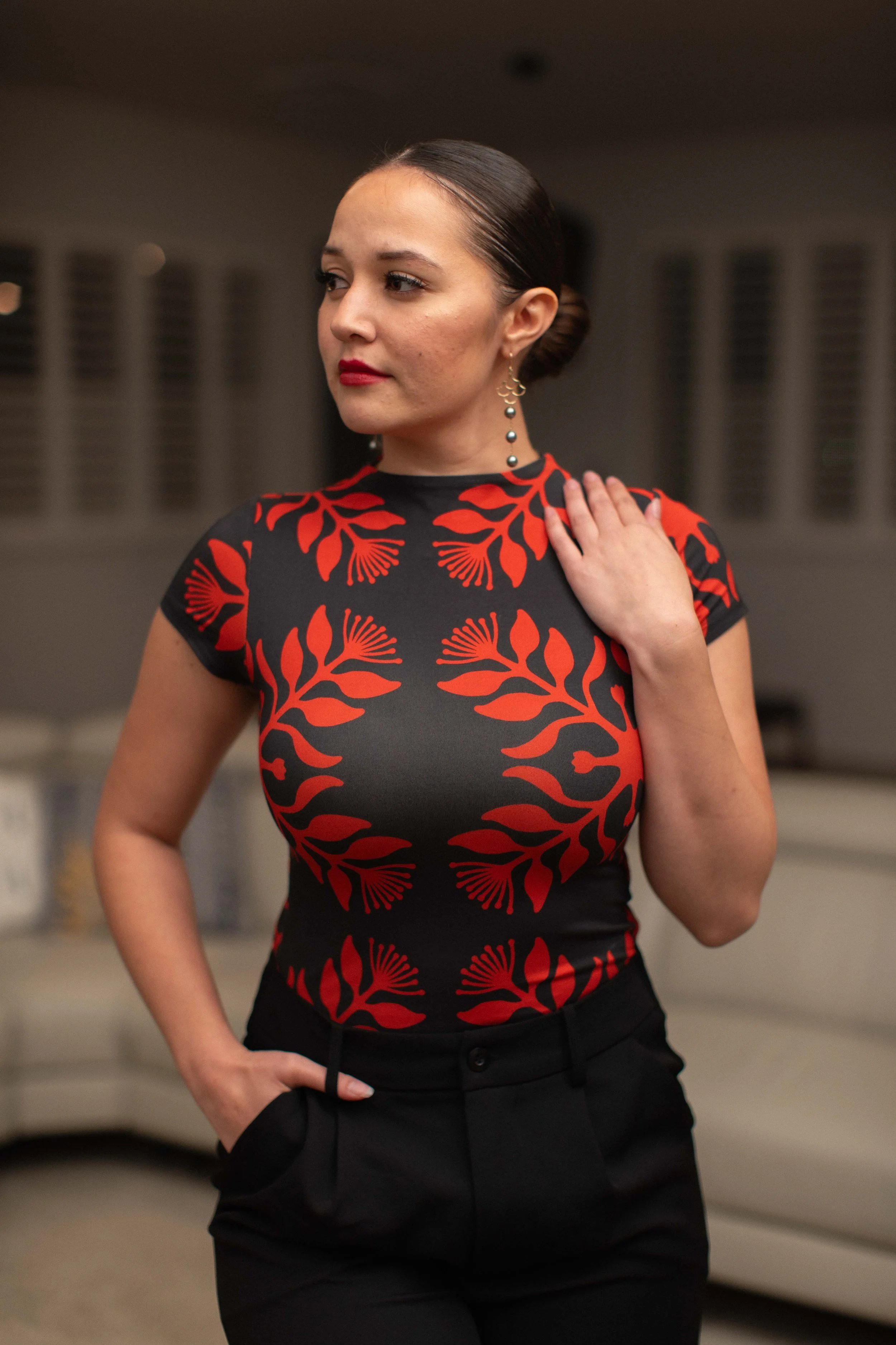 Short Sleeve Kino Suit | Red/Black | Liko Lehua
