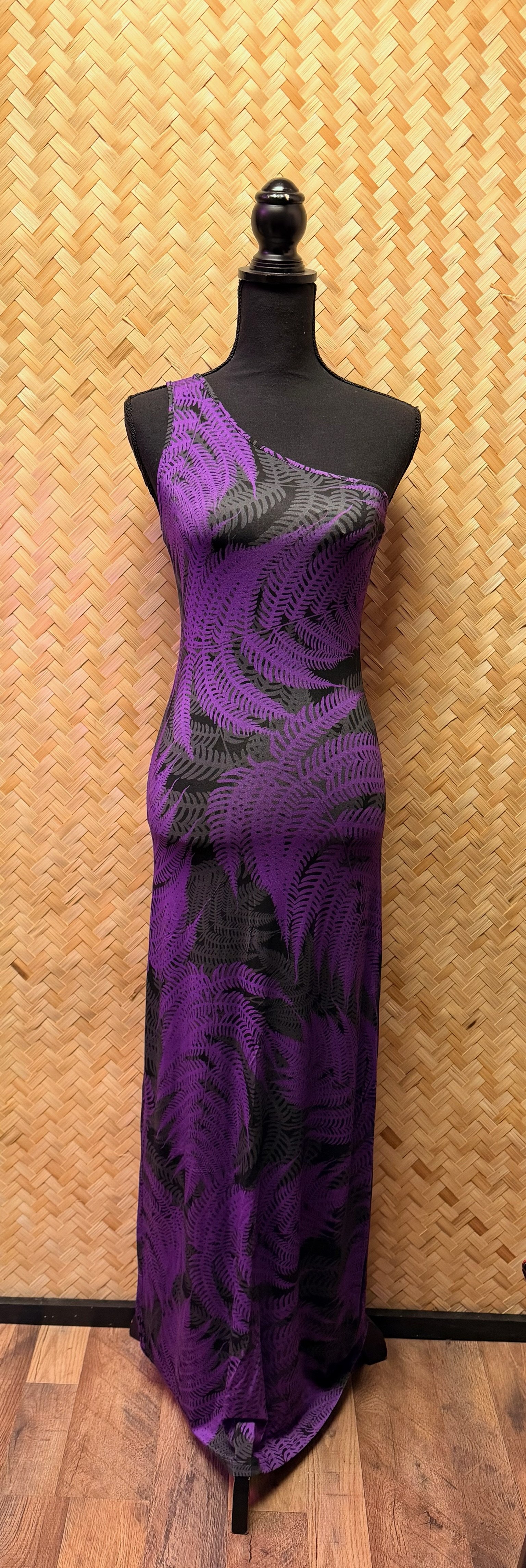 Awapuhi Long Dress | Poni/Black | Palapalai