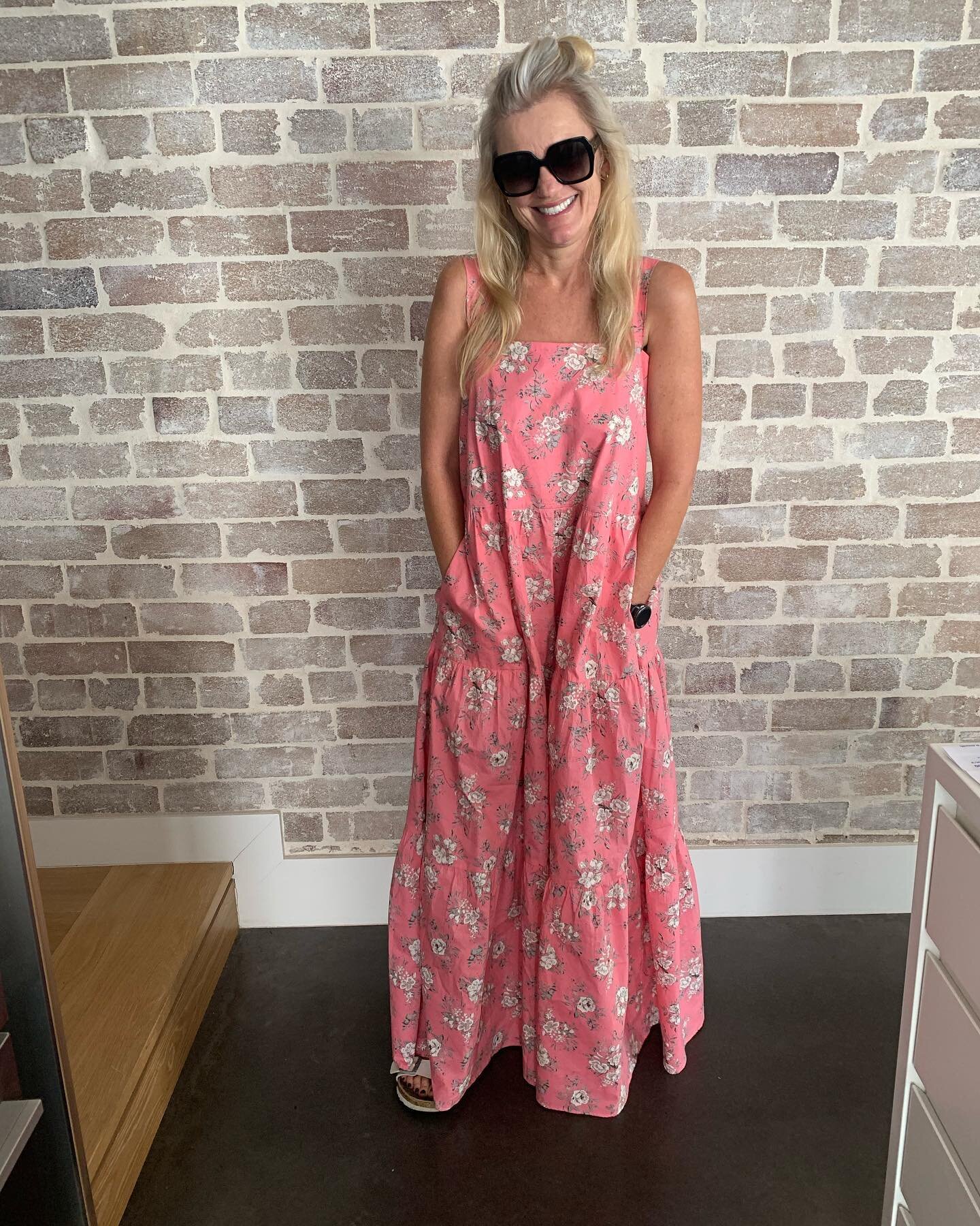 I&rsquo;m hoping the bright frock distracts from the greys 🌸🌸🌸 While I cannot wait for hairdressers (and nail bars and beauticians) to reopen soon 🙌🏼 I&rsquo;m very happy to have had my first pedicure in a very long time, thank you @rosiedonnola