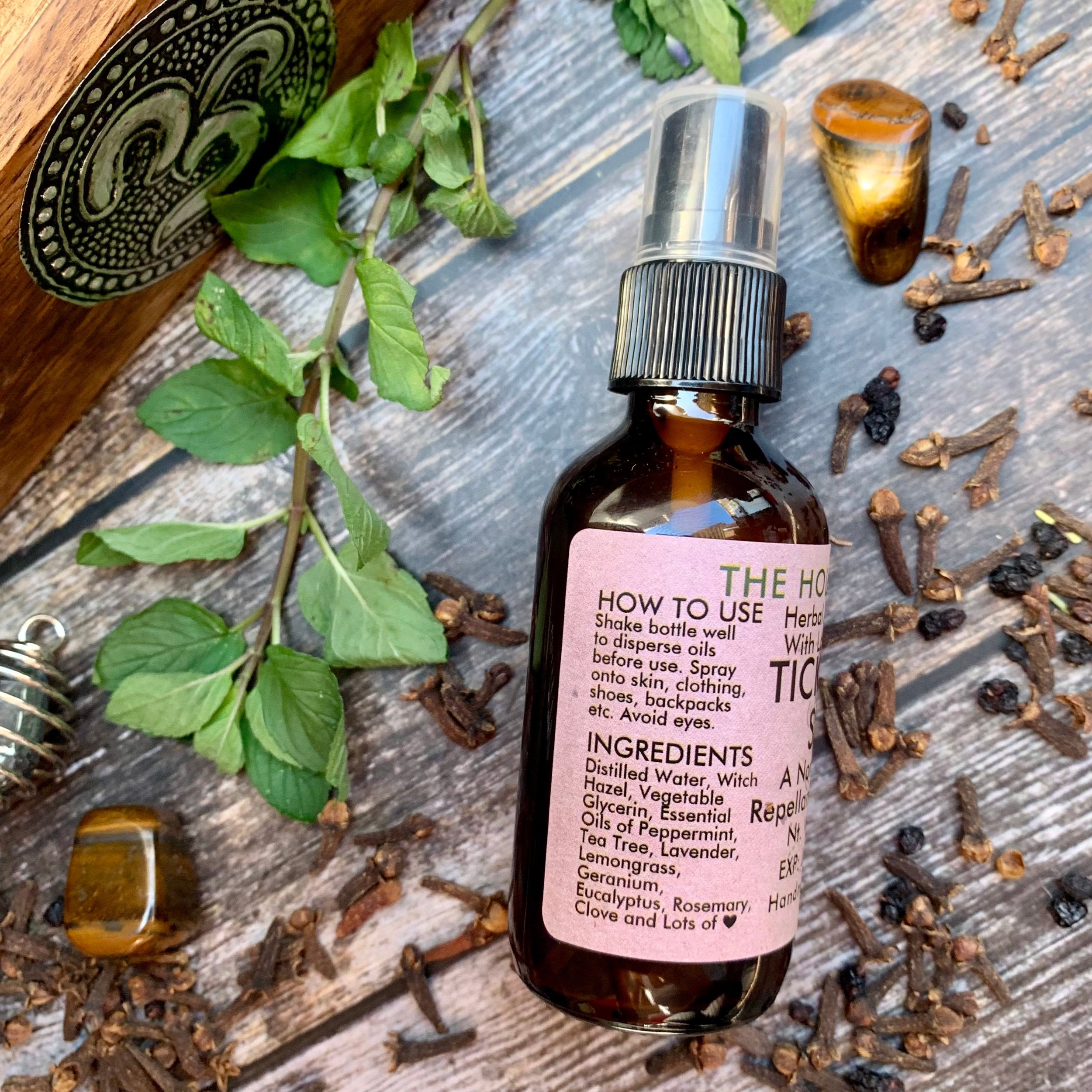https://i.etsystatic.com/23029611/r/il/b4c2c8/3204778762/il_fullxfull.3204778762_gdzj.jpg