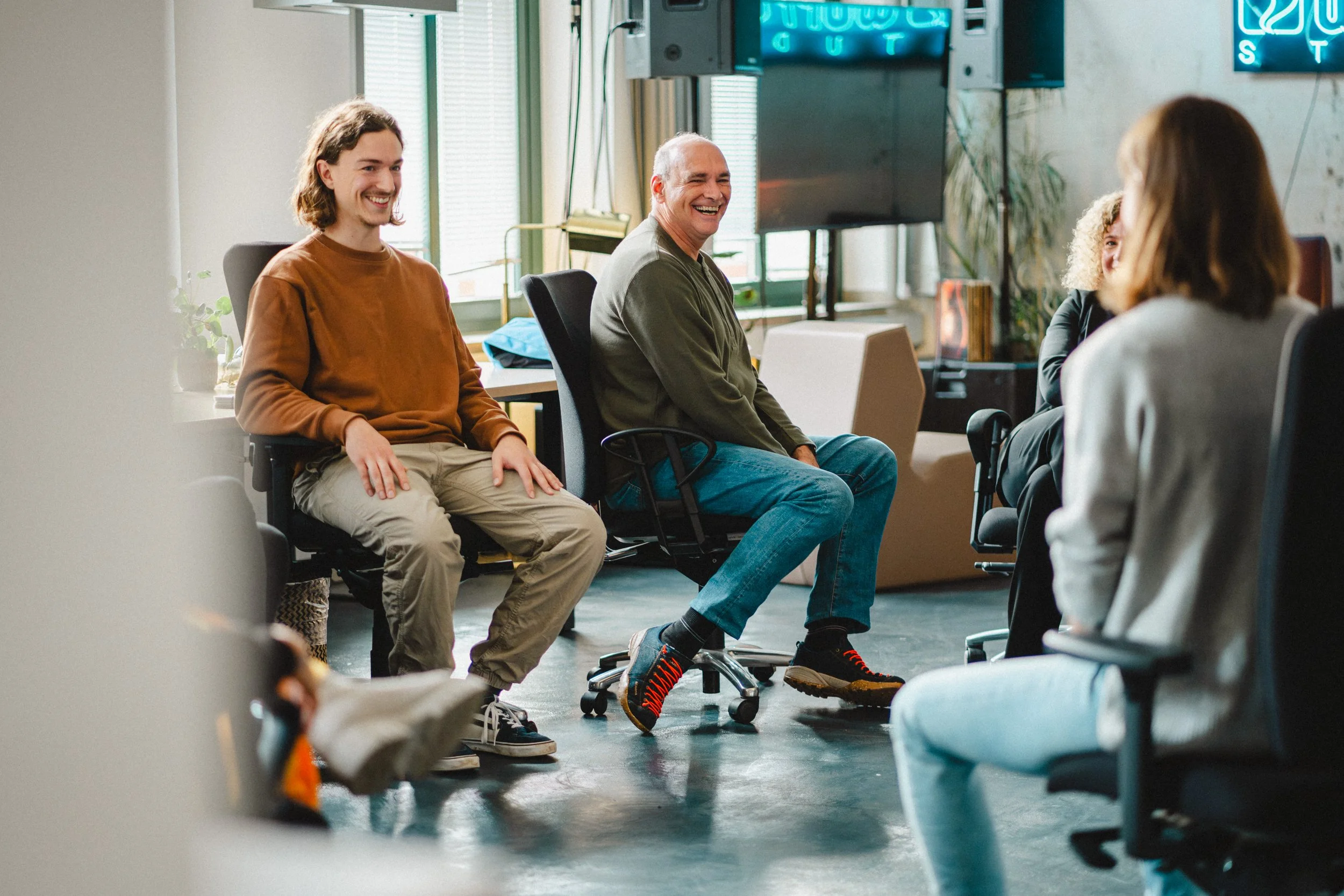 Und bevor wir einen Workshop starten, machen wir es uns erstmal gemütlich