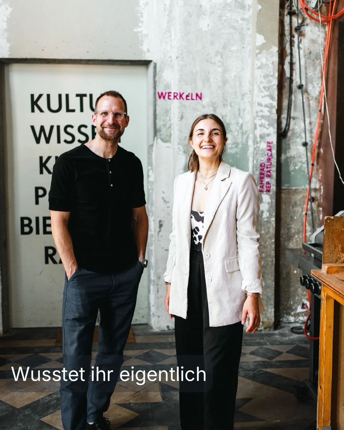 dass wir in der Wertefabrik ein eigenes Wissenschaftslab haben? 🔬

Denn uns reicht es nicht, wenn ein Ansatz gut klingt, gerade im Trend liegt oder sich in einem Workshop gut anf&uuml;hlt.

Wir wollen wissen: Was davon tr&auml;gt wirklich? Was sagt 