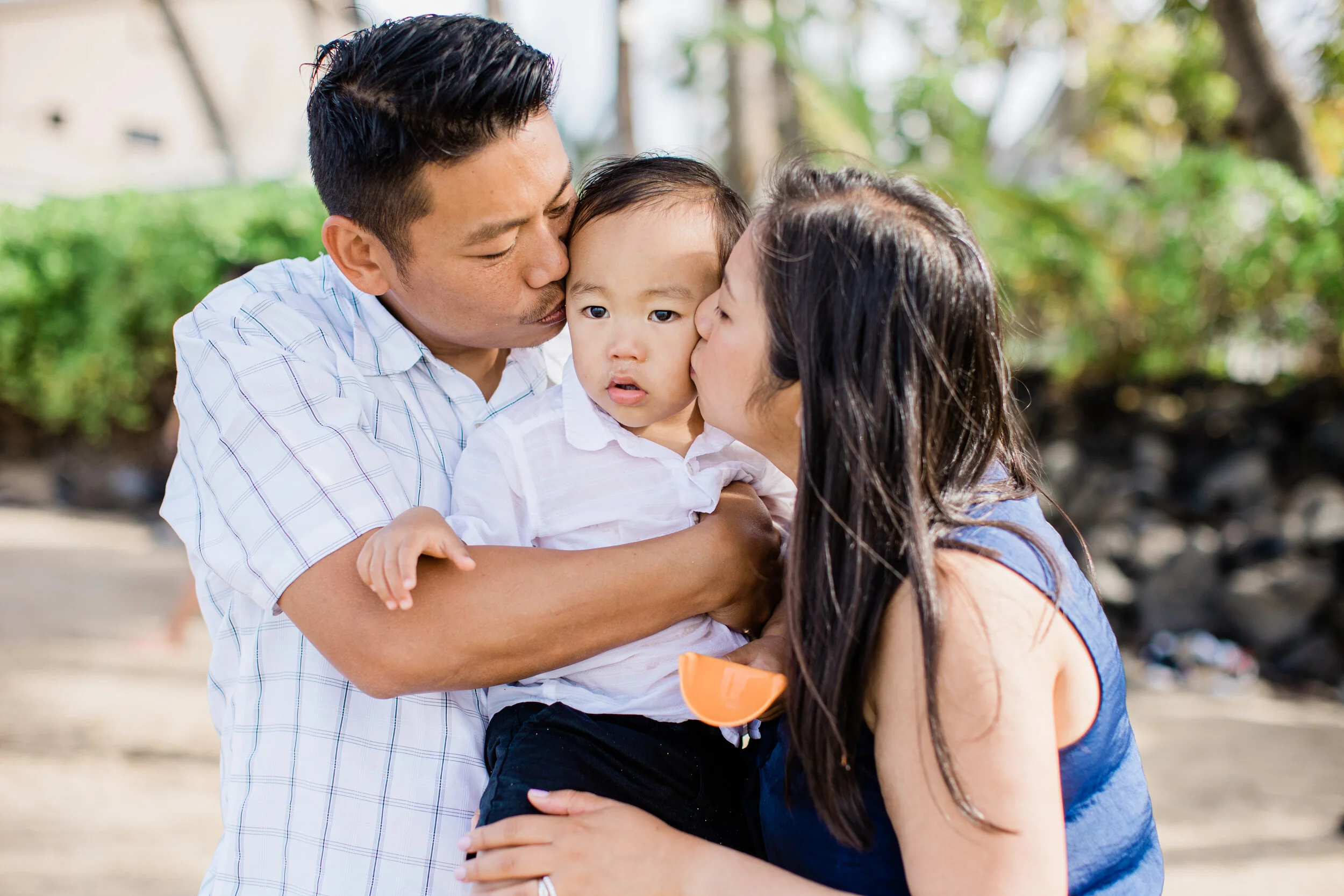 Gorgeous The Mendoza Family Is Shopping For A New Laptop Computer Capture Digital Art Gorgeous The Mendoza Family Is Shopping For A New Laptop Computer Capture Digital Art