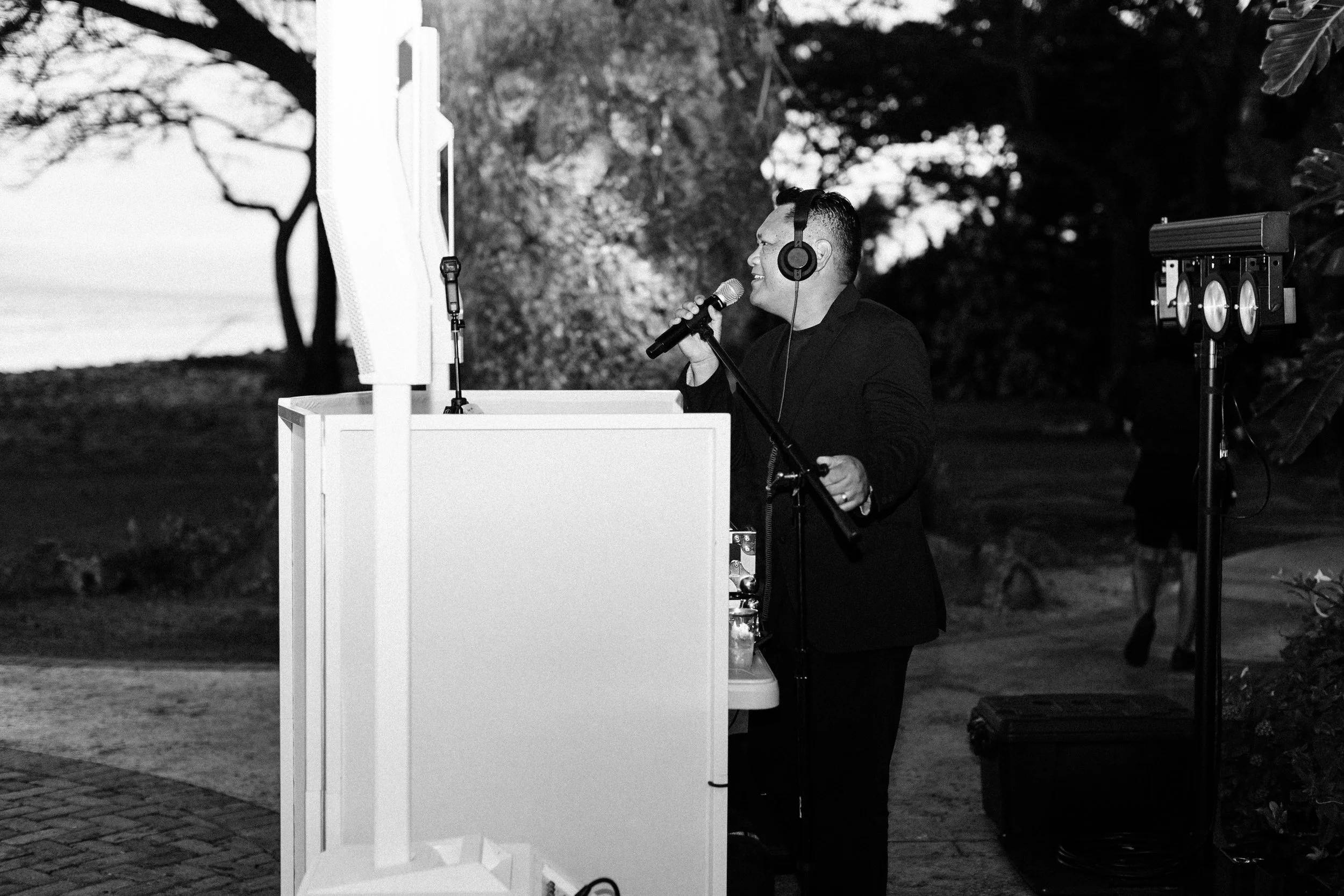 Divina & Mark771.jpg