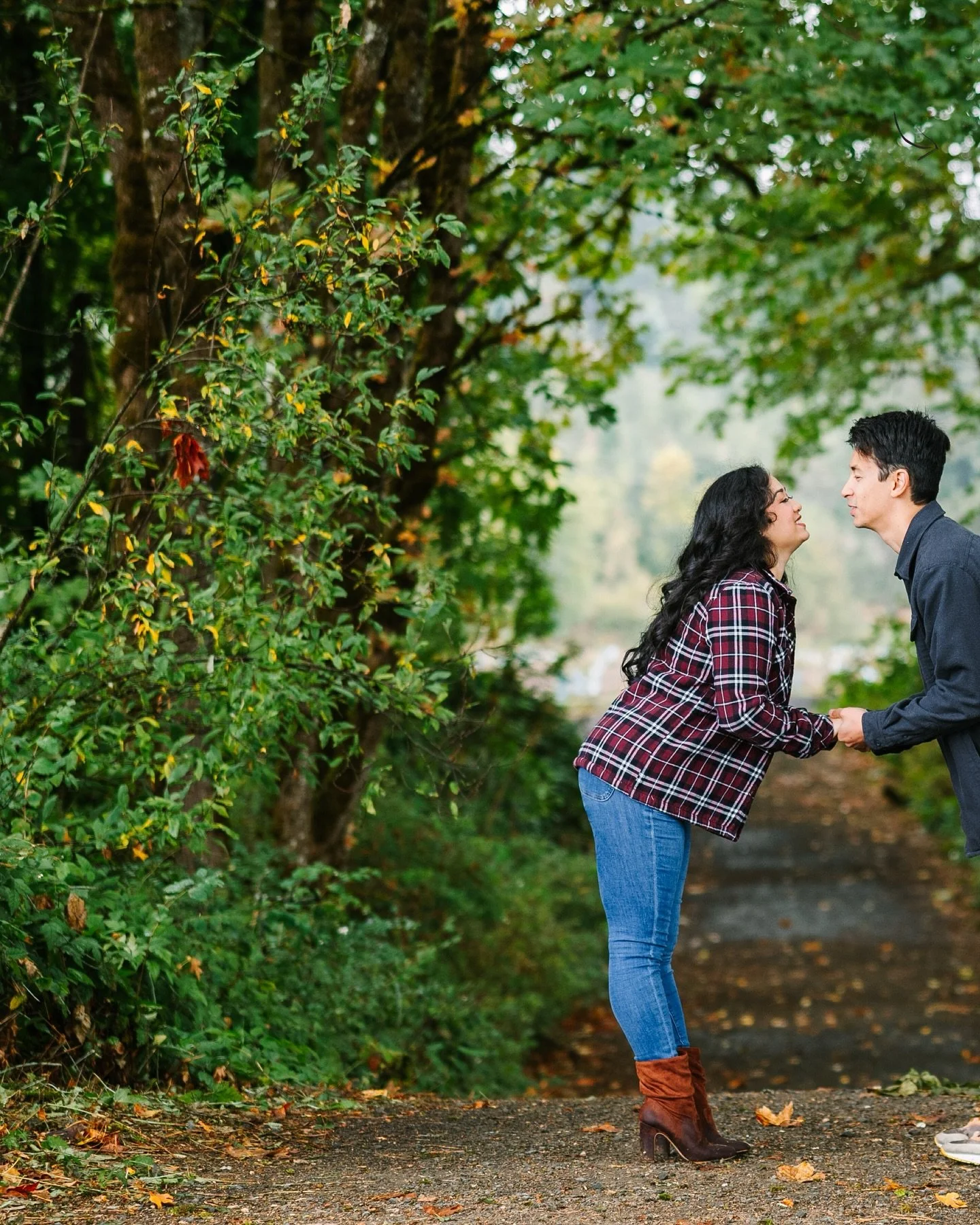 Michaella &amp; Jason
(Check out the new Blog)

Fall season in Oregon is absolutely breathtaking, and Dorris Ranch in Springfield is a true hidden gem. On a recent visit with my family, I instantly recognized it as the perfect backdrop for couple and