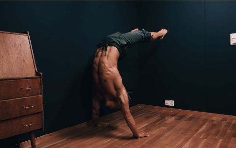 The Weird Yoga Calisthenics Move That Went Viral - Inverted Locust ...