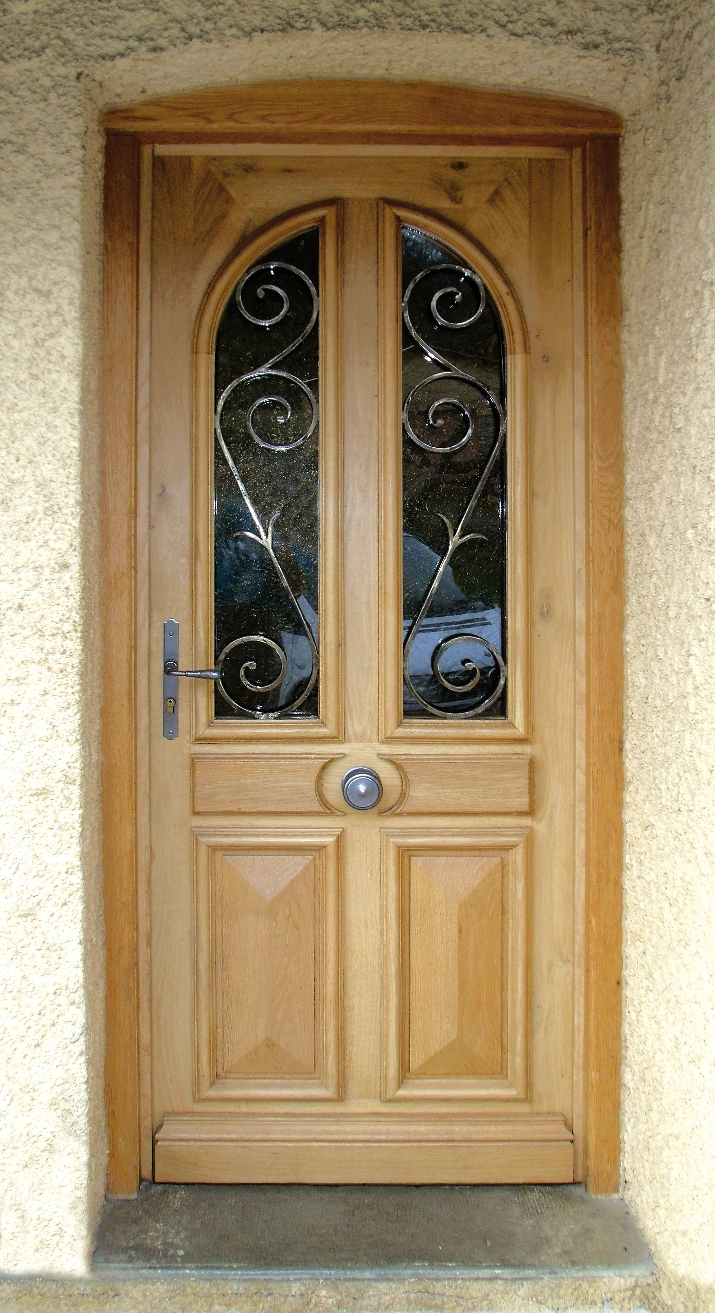 Menuiserie-Cirouant-porte entree bois.jpg