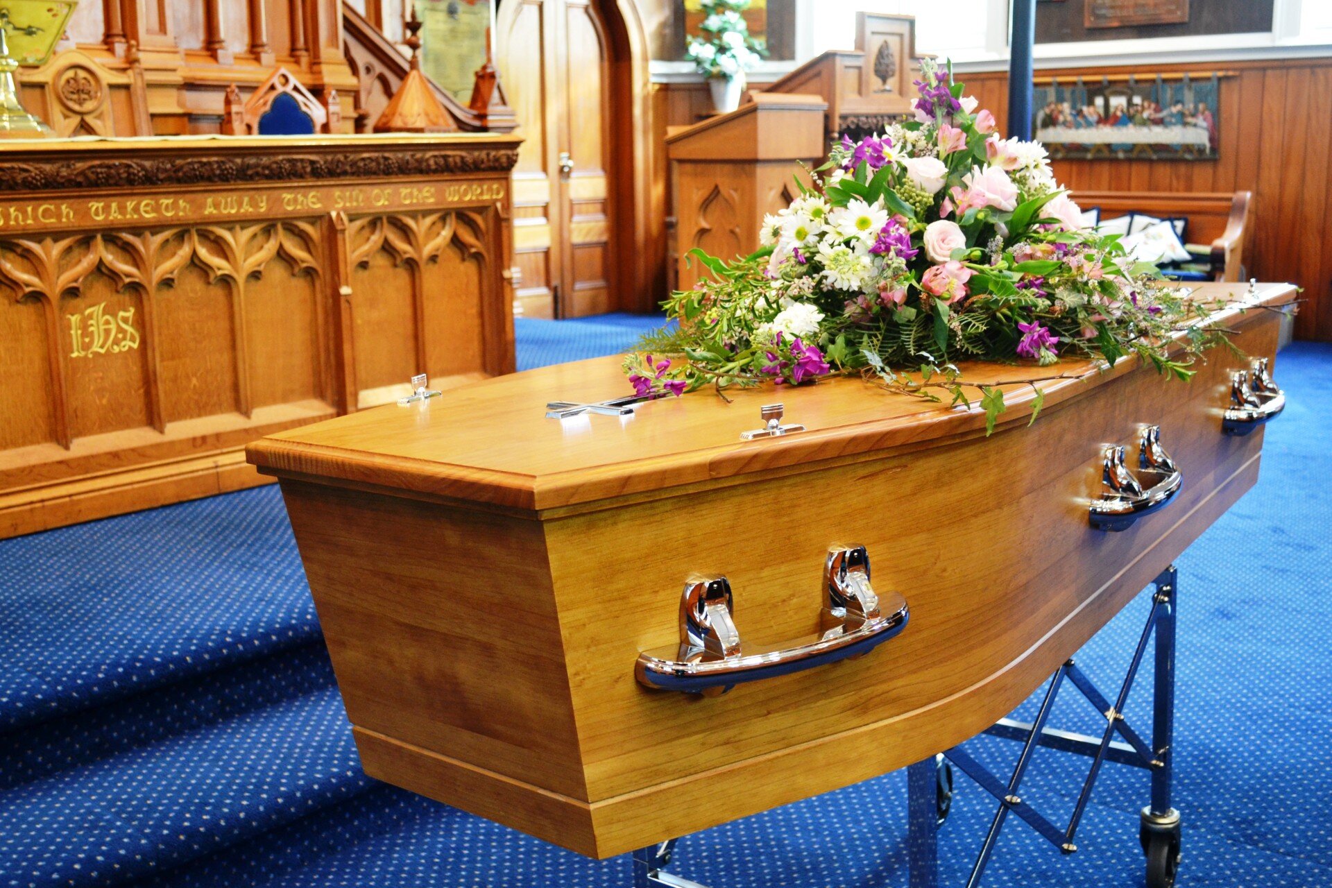 coffin01.jpg