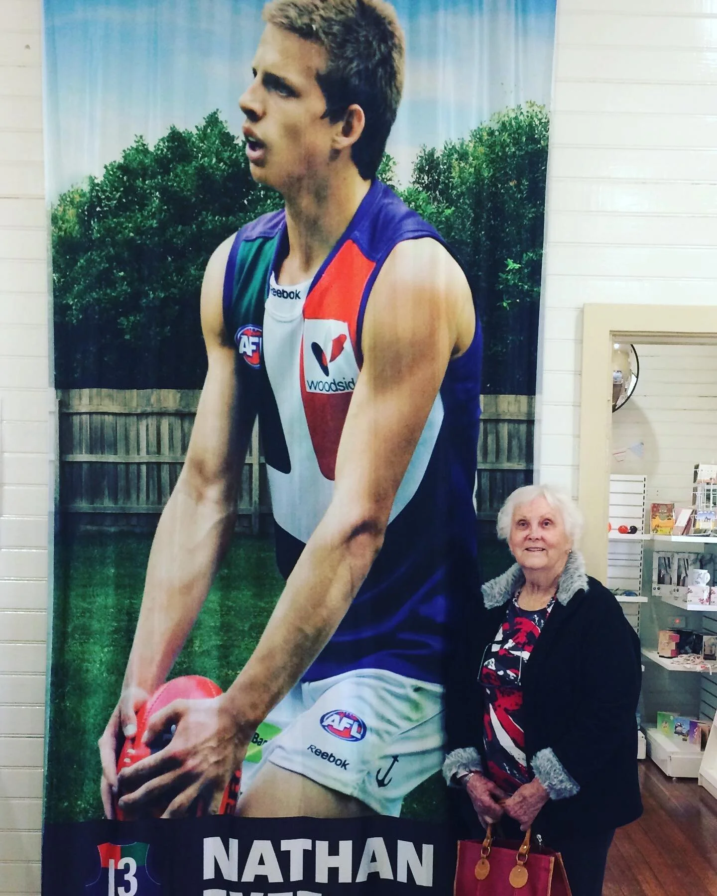 Footy season is done for 2020 but there&rsquo;s always a road trip to Lake Grace to keep #foreverfreo💜⚓️ and #natfyfe fans hopeful for the NEXT season!! Just like this cutie Noeline 😍 Check out Nat Fyfe&rsquo;s hometown, the oval he trained on in his early years and of course the awesome community he lovingly calls home 😏🥳👏👏 #lakegrace #wonderoutyonder #freodockers