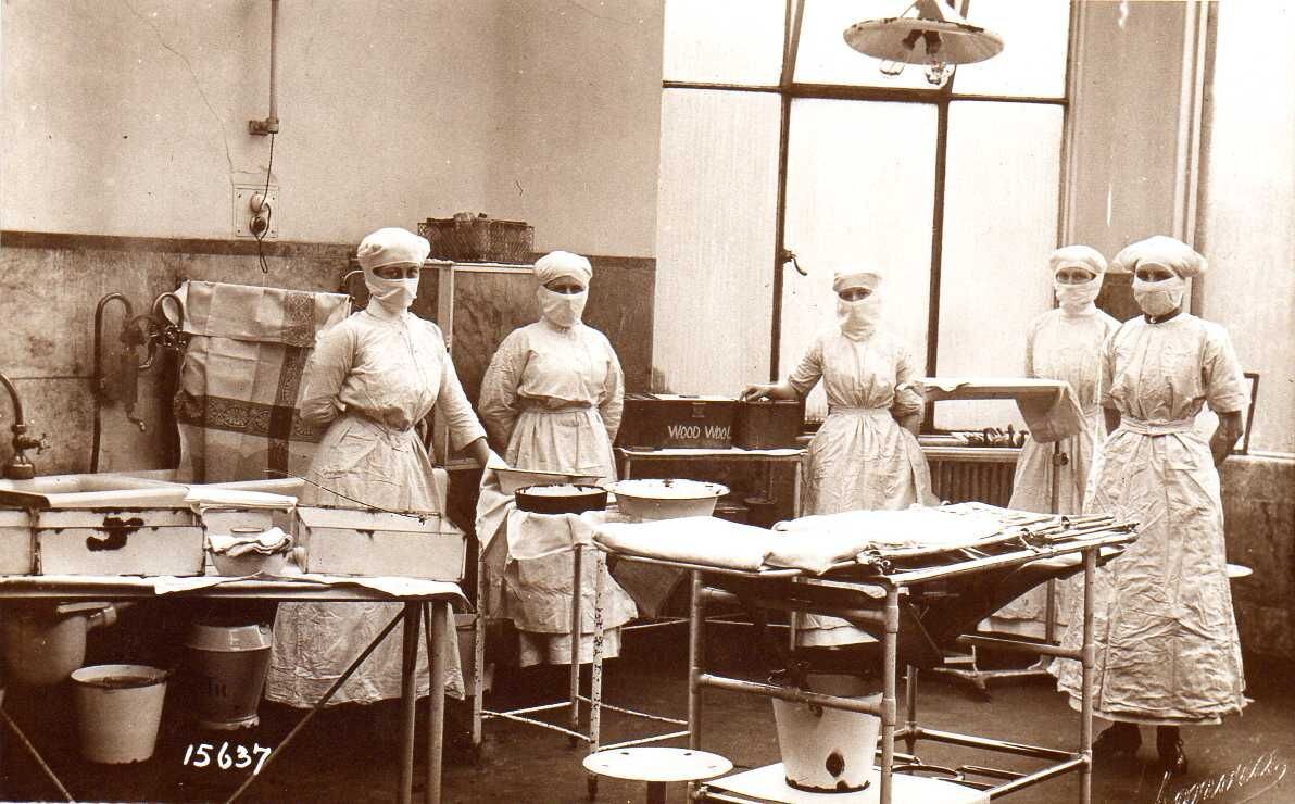 Operating Room 1917
