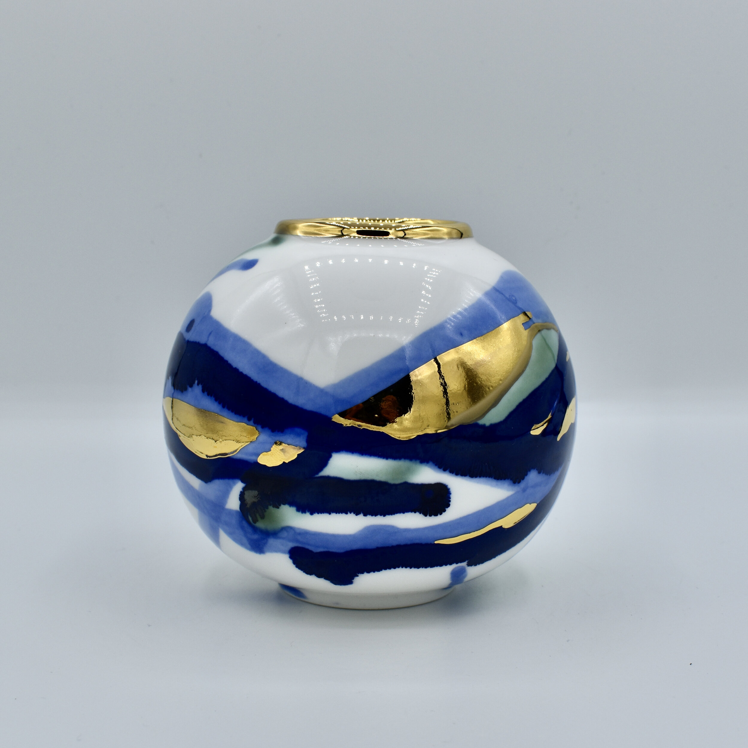 Cobalt and copper wash Sea Globe (Gold)