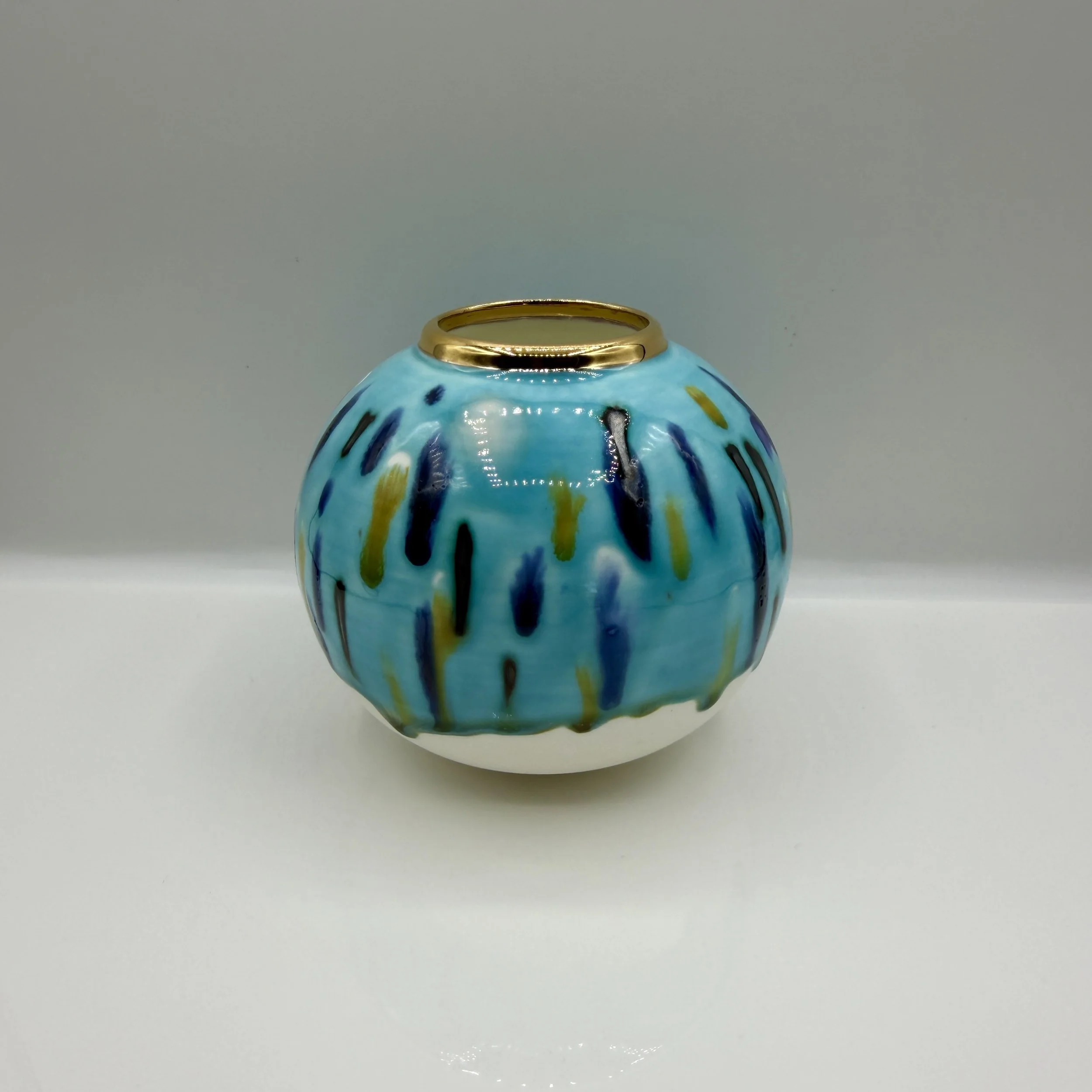 Coastal blue oxide reaction Sea Globe (Gold)