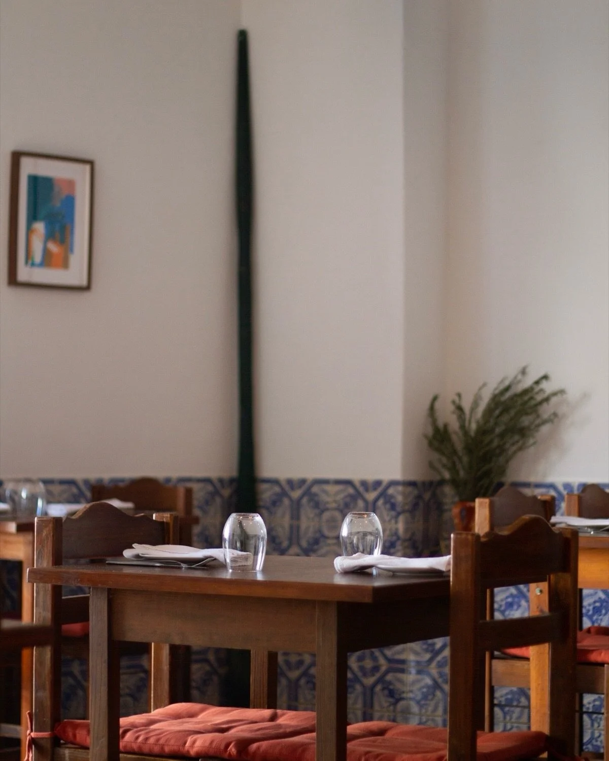 📌 ATO &ndash; Faro

In this small gem, the chef&rsquo;s gesture elevates living ingredients, revealed in their finest intent. Each intimate, precise plate reflects care for the product, the season and the moment. Service moves serenely &mdash; prese