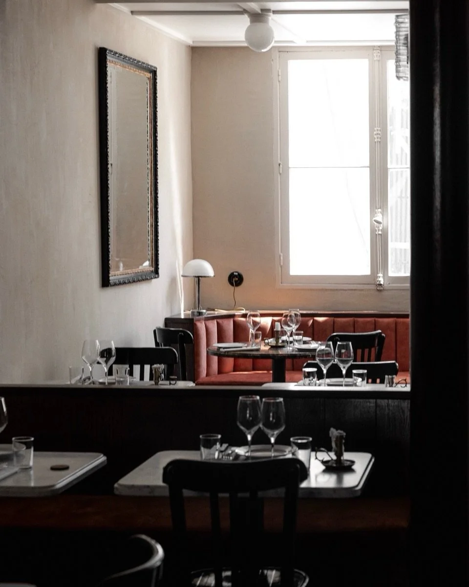 📌 Faubourg Daimant &ndash; Paris, Paris 10

In a charming setting reminiscent of the warm ambience of the early 20th century, this restaurant offers refined plant-based cuisine, enhanced by delightful sauces. Our menu showcases shareable dishes, per