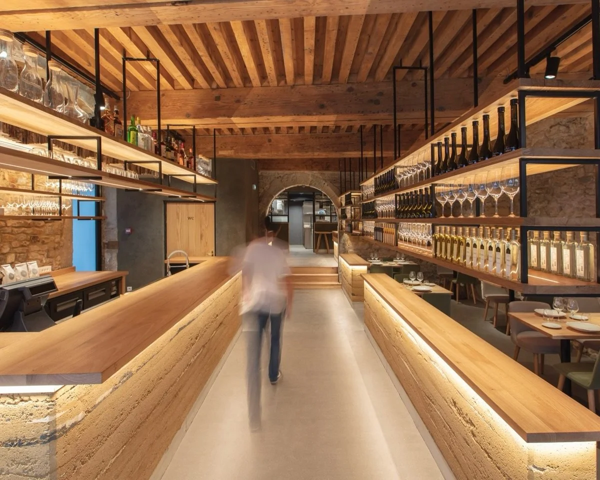📌 Culina Hortus &ndash; Lyon, Lyon 1

An experience that celebrates all that grows and lives. Plants are treated with remarkable finesse, the essence of the soil is present in every flavor, and the thoughtful pairings echo the spirit of the vineyard