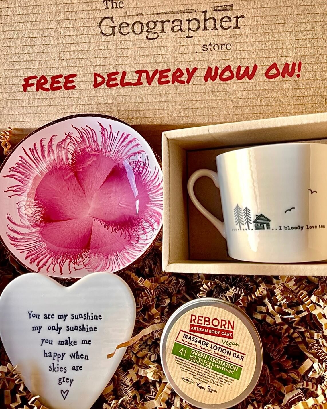 Just a quick reminder of this week&rsquo;s special offer!

Simply use code FREEDELIVERYOFFER at checkout.

Happy shopping!
 
The Geographer 🌍 ethical and eco-conscious gifting 🌱 sustainably packaged 
.
.
.
.
.
.
#thegeographer #giftbox #makeyourown